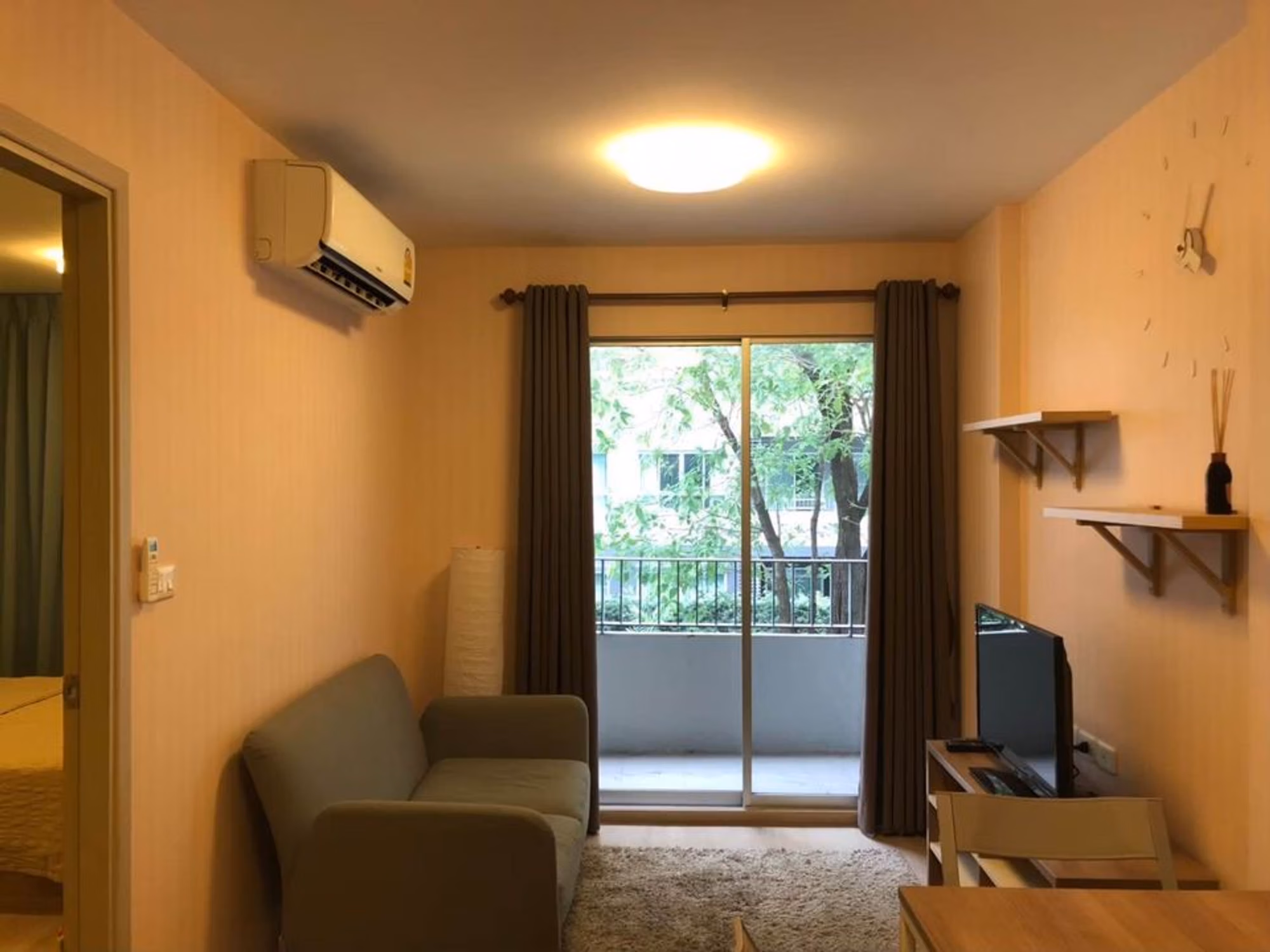 Condo for Rent at Elio Sukhumvit 64 - Image 1