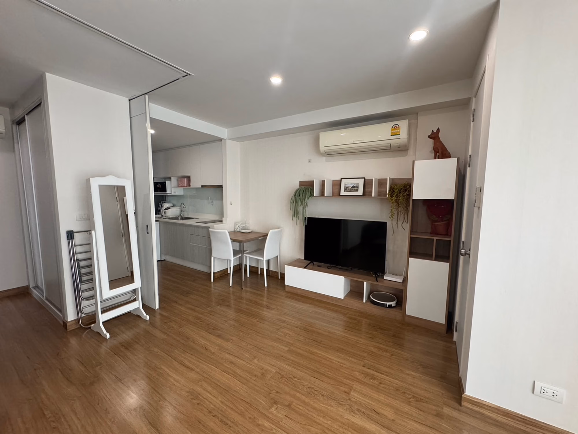 1 Bed Condo for Rent in Mueang Chiang Mai - Image 2