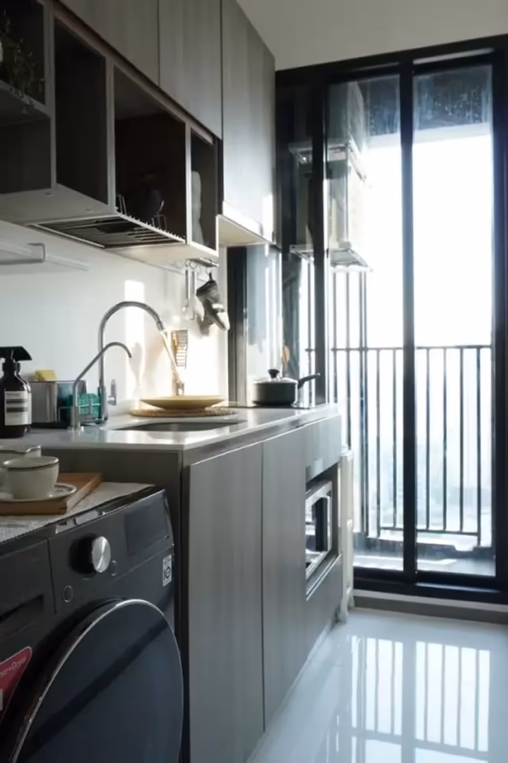 Condo for Sale at Knightsbridge Prime Onnut - Image 1