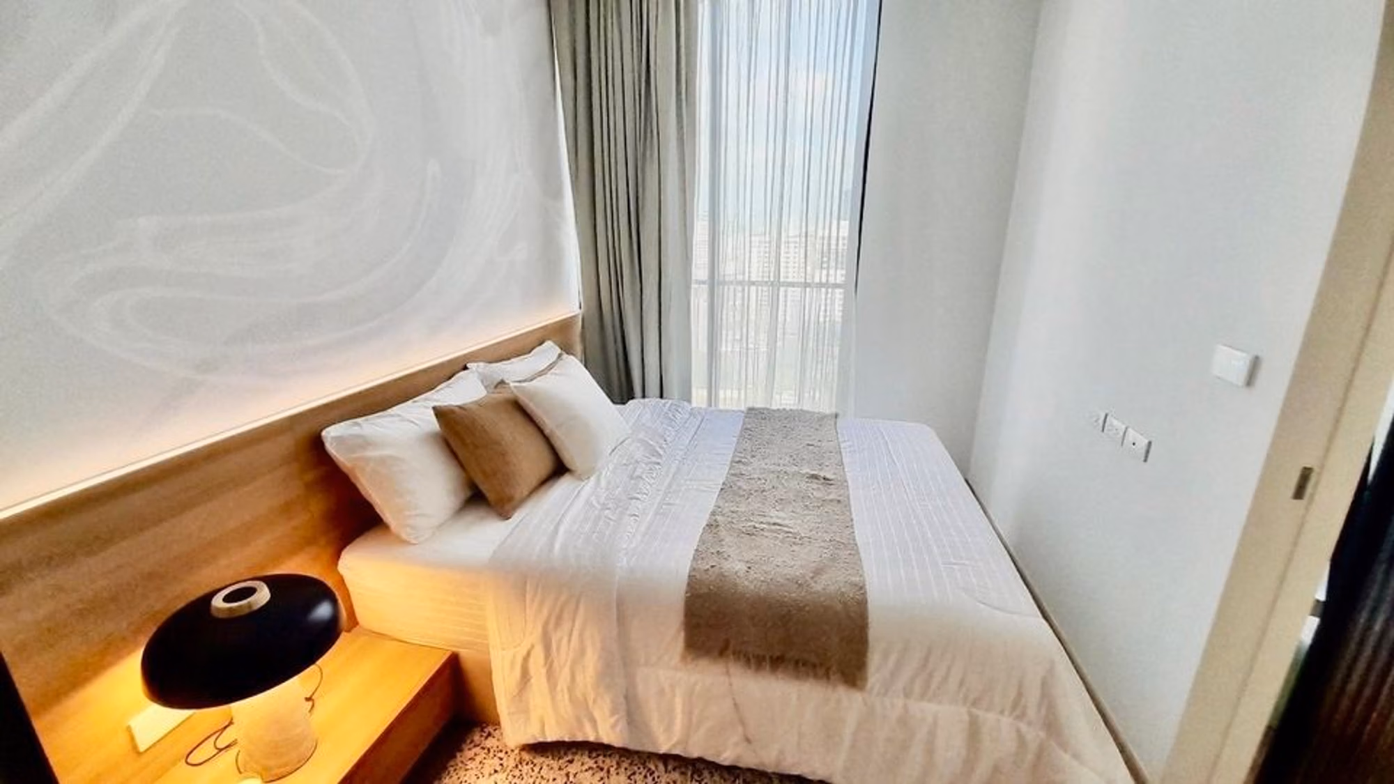 Condo - Image 6