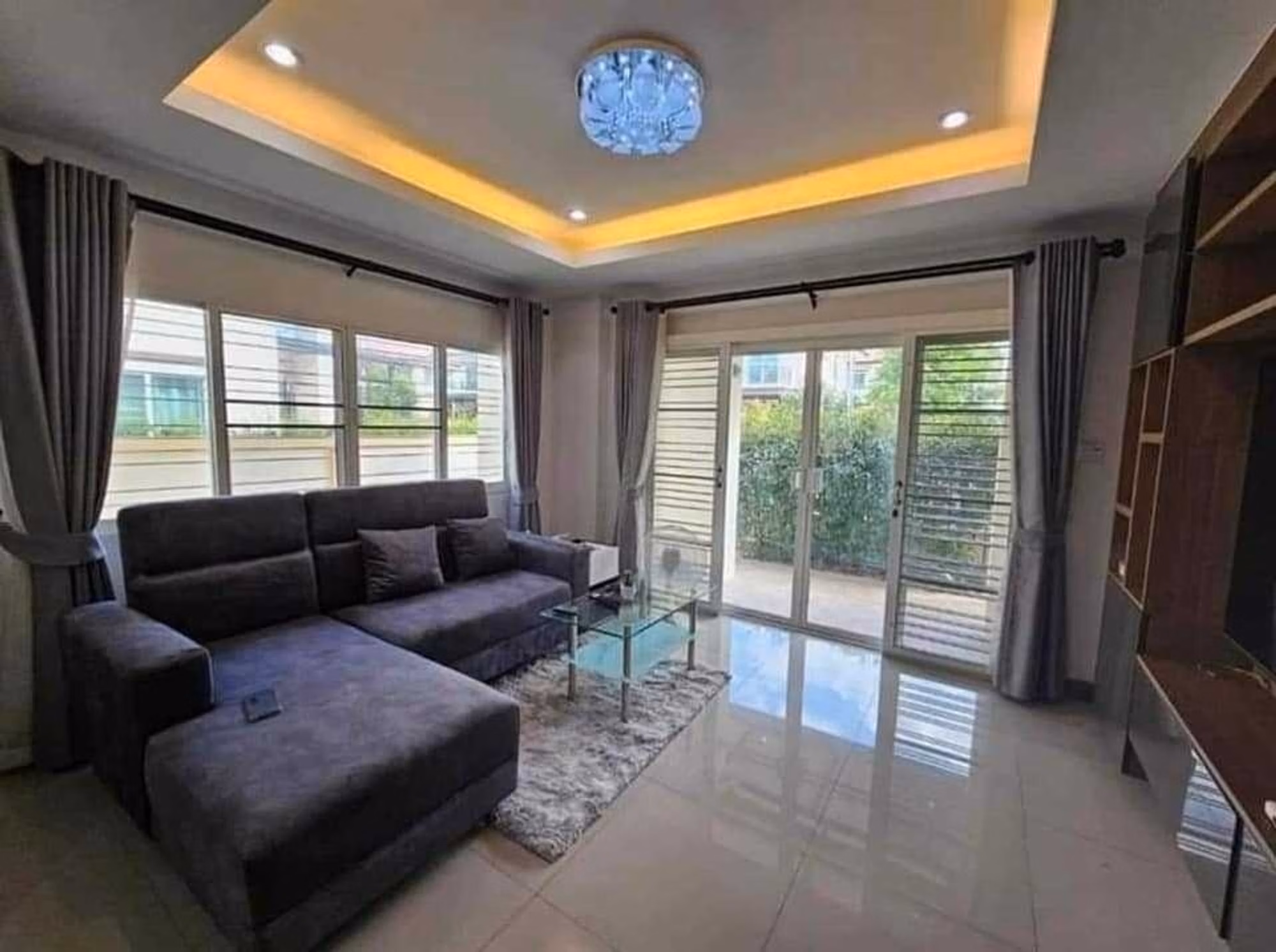 3 Bed House for Rent in San Kamphaeng - Image 2