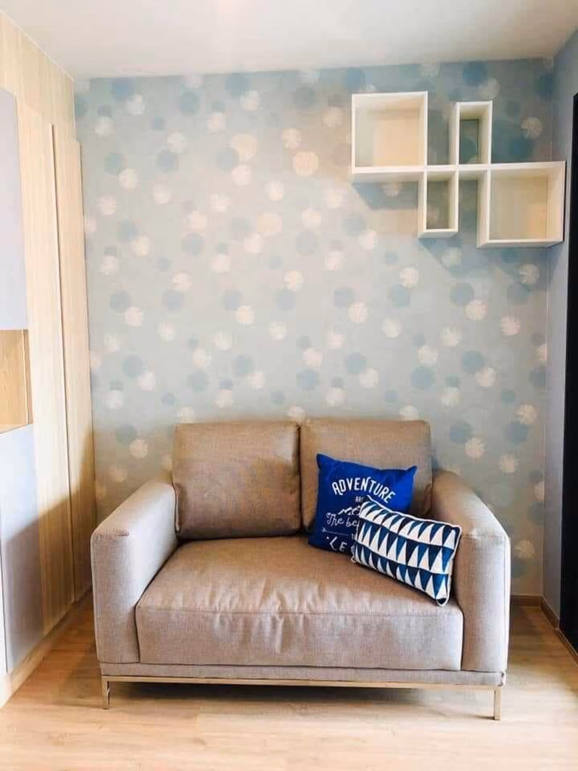 Condo - Image 4