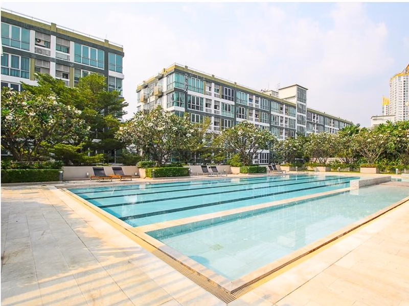 Garden Asoke-Rama 9
