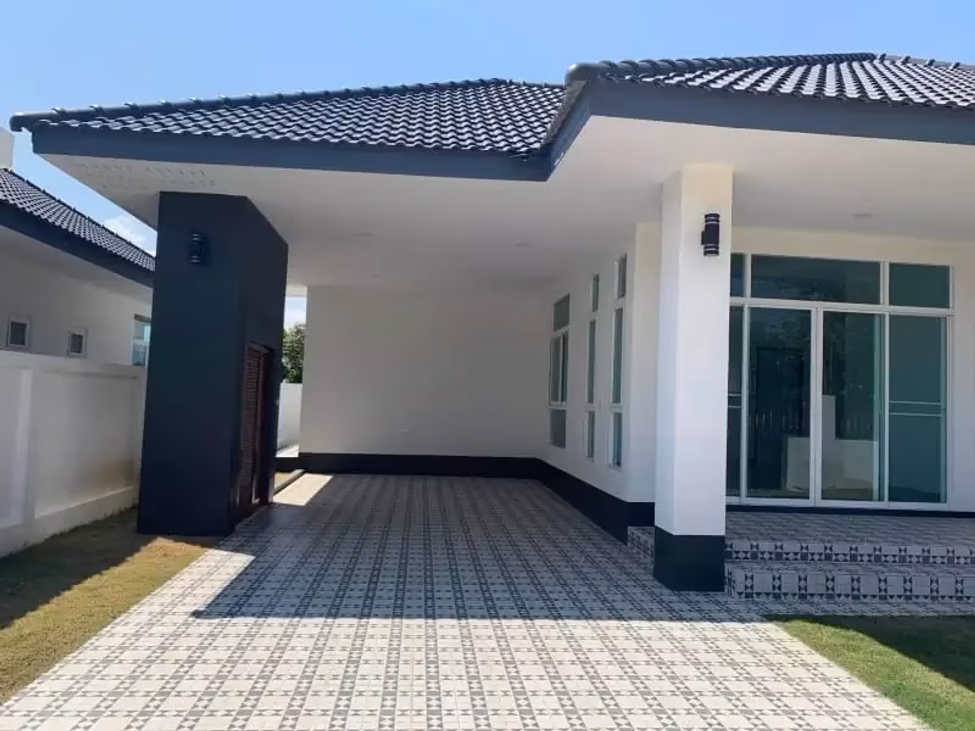 3 Bedroom House - Image 4