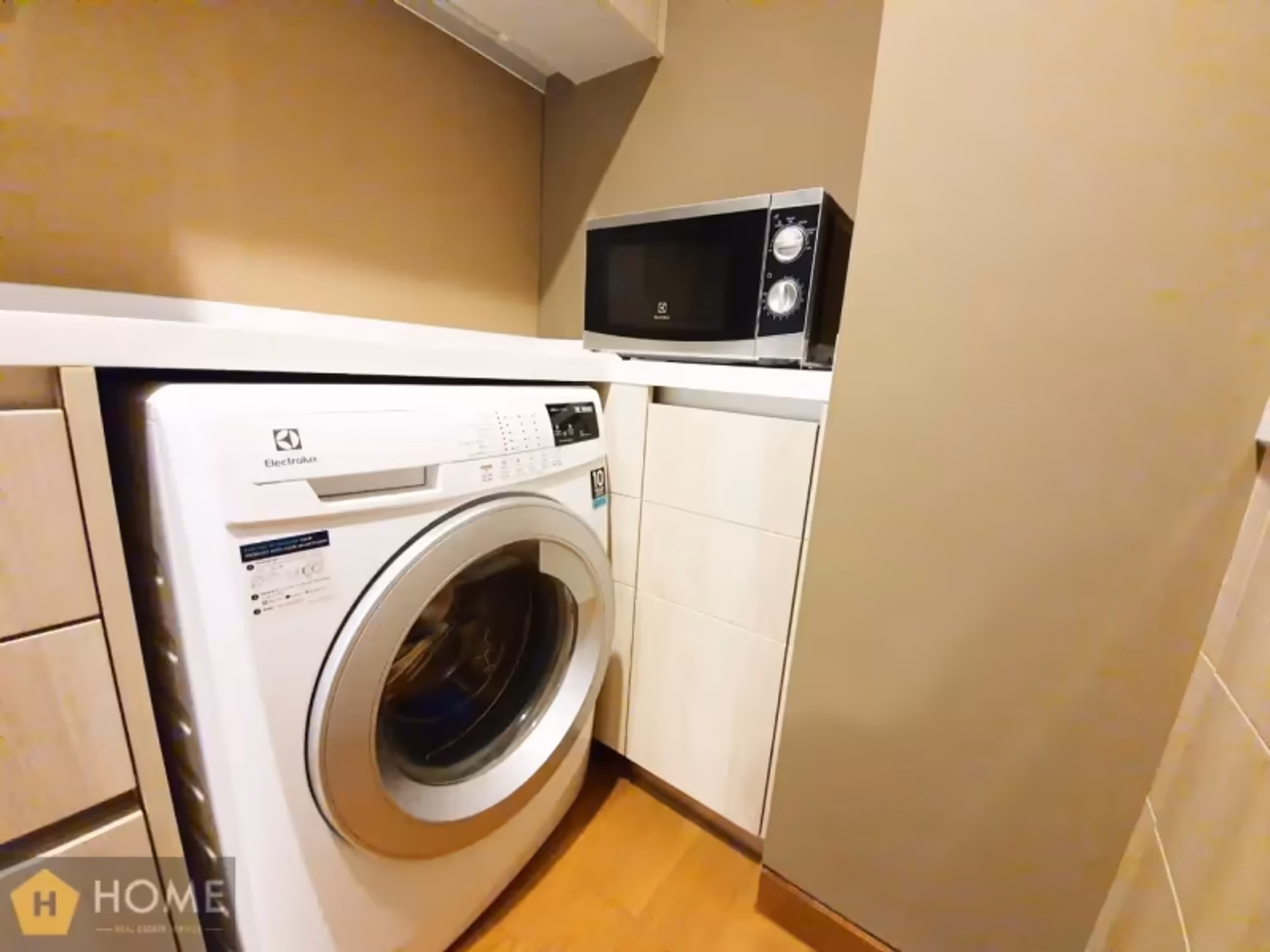 2 Bedroom Condo for Rent at The Lumpini 24 - Image 14