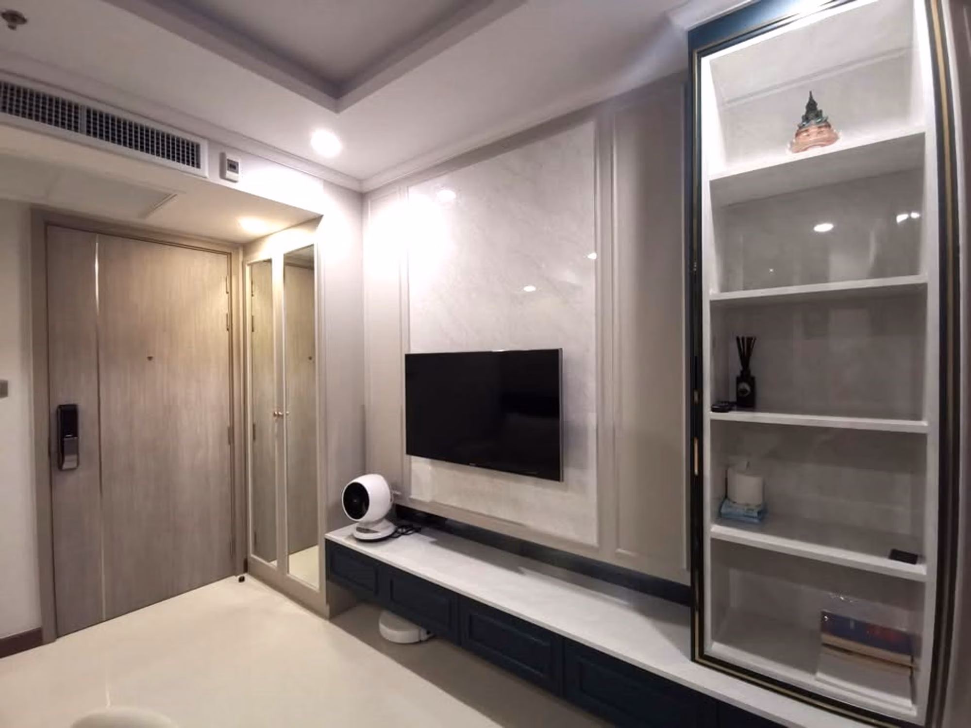 1 ห้องนอน คอนโด สำหรับ จำหน่าย ใน Watthana - Image 2