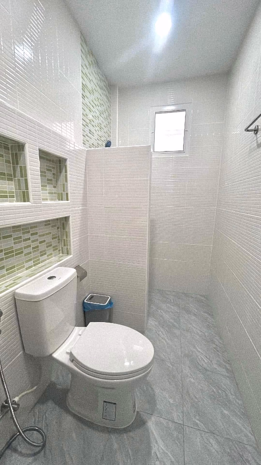3 Bed House for Rent in Hang Dong - Image 8