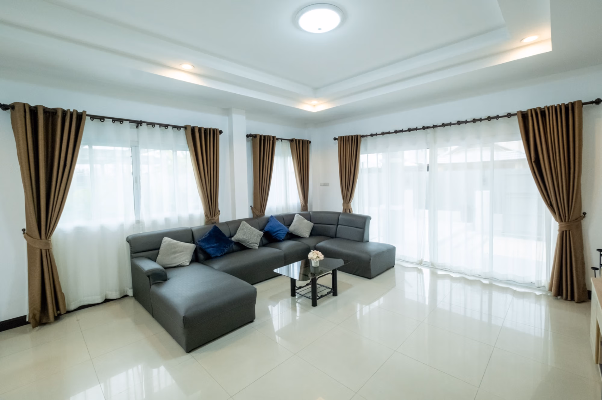 4 Bed House for Rent in Mueang Chiang Mai - Image 5