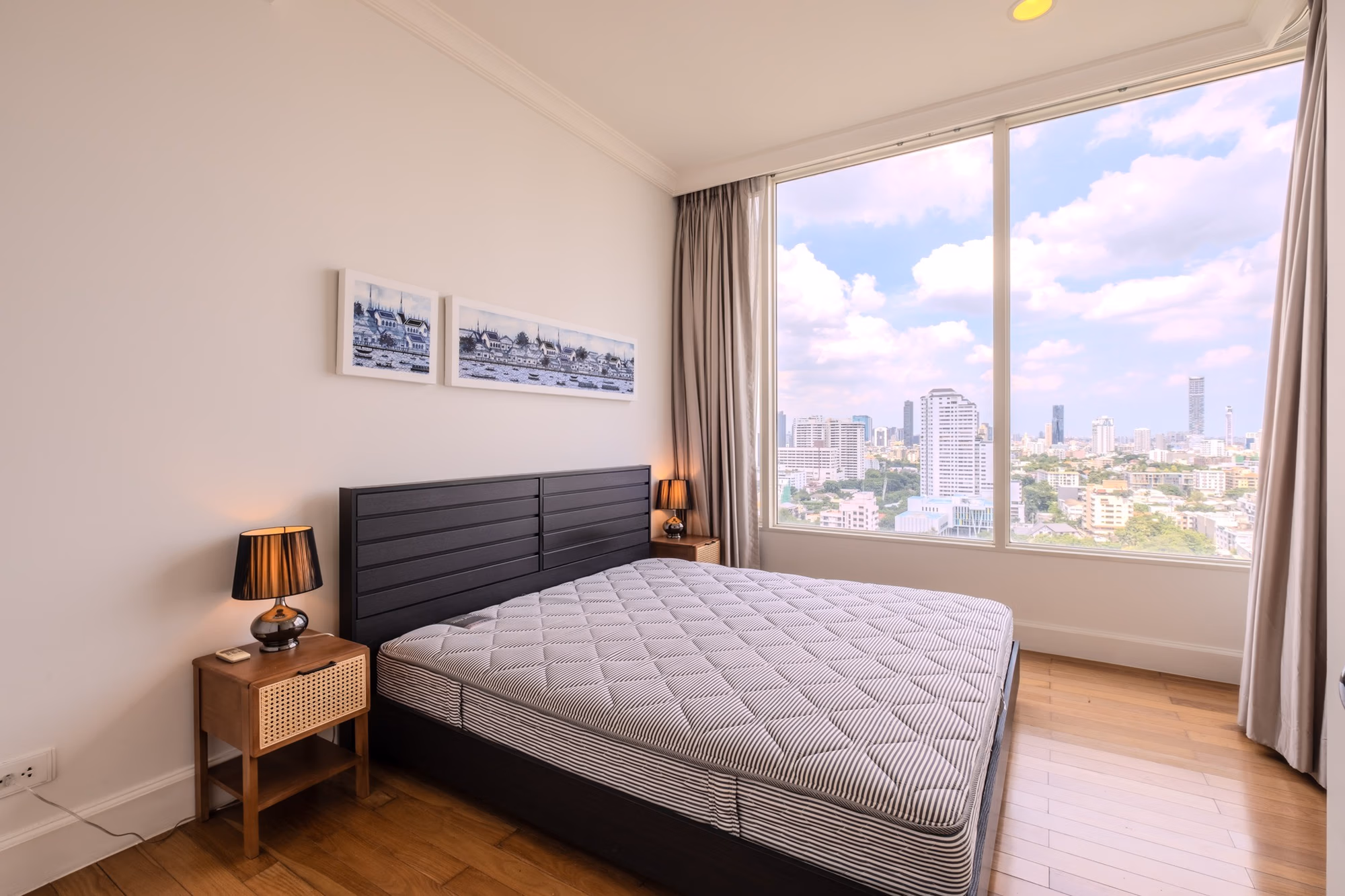 Condo - Image 8