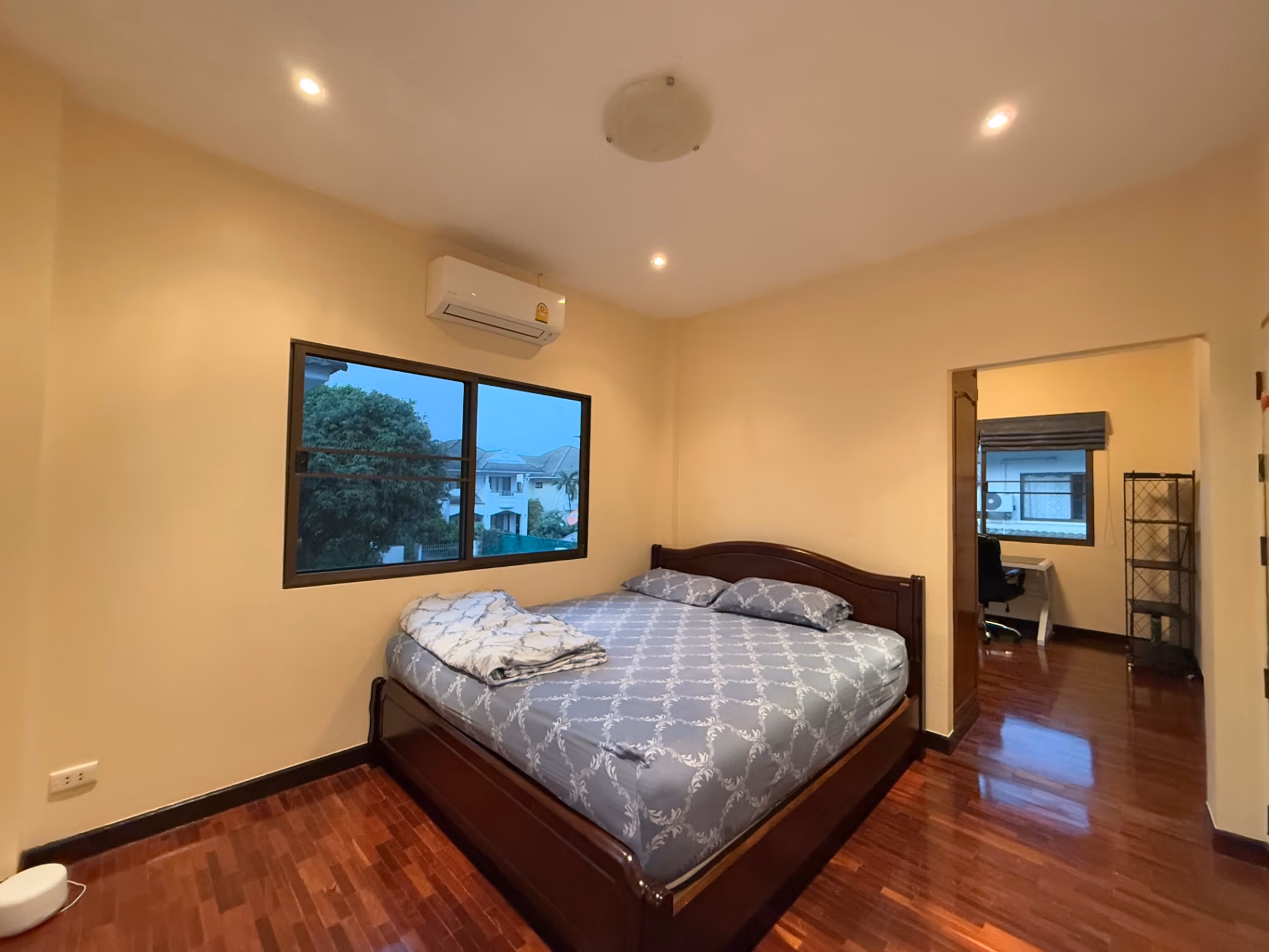 3 Bed House for Rent in Hang Dong - Image 34