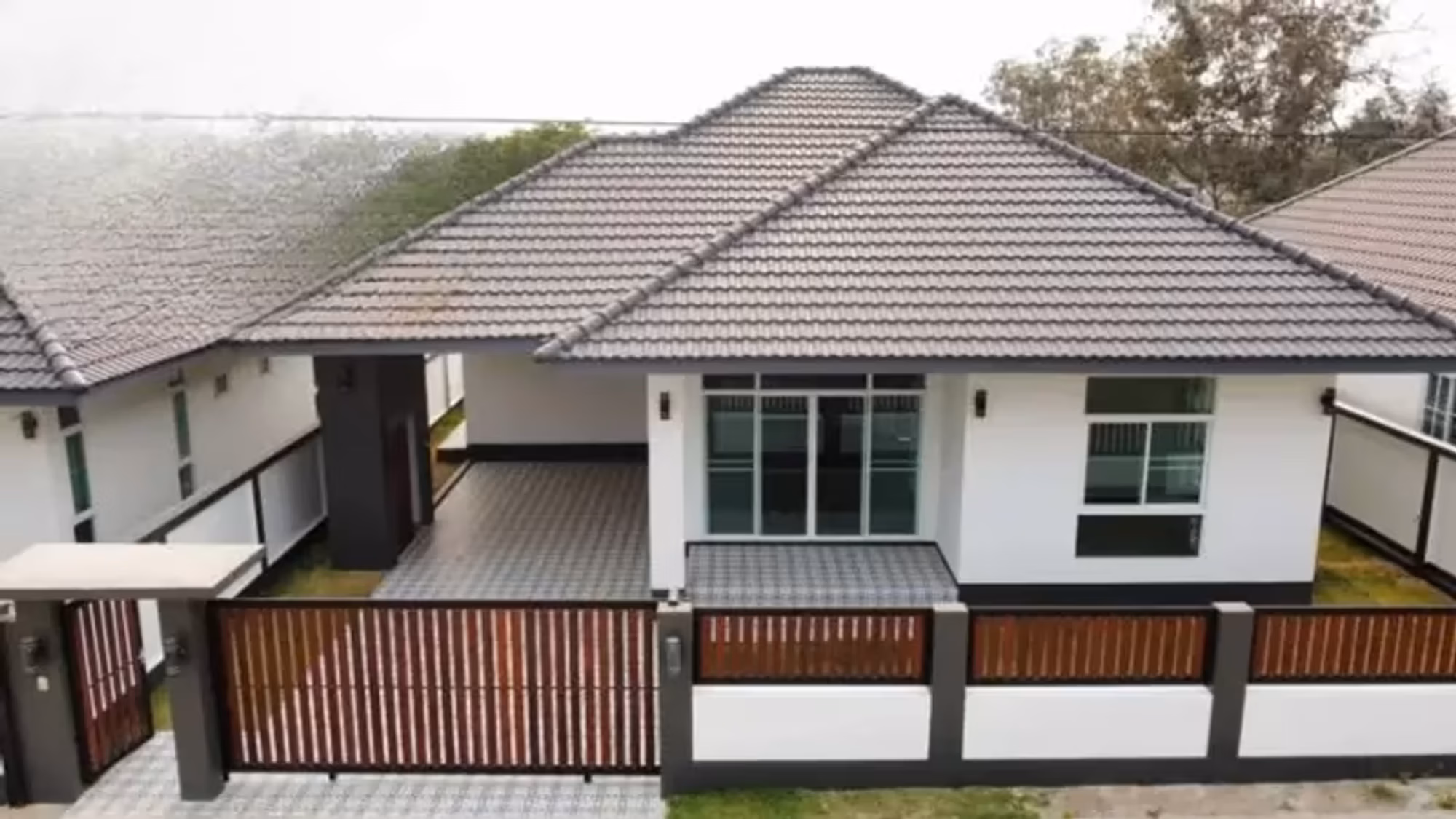 3 Bedroom House - Image 11