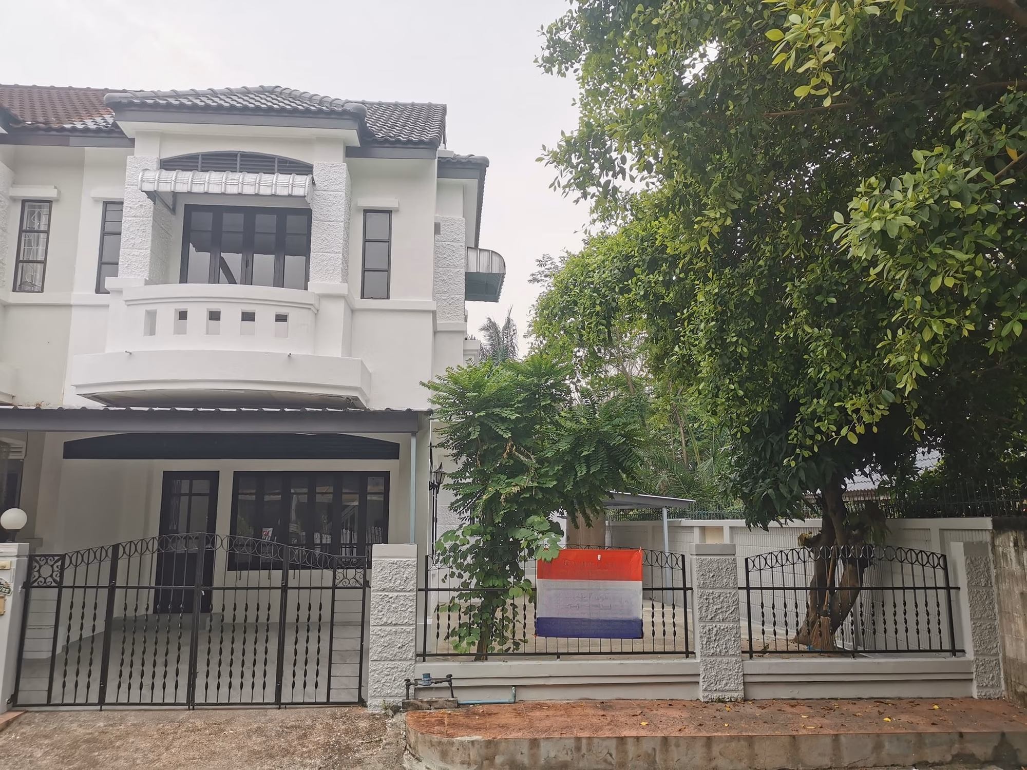 2 Bed Townhouse for Sale in San Sai - Image 1