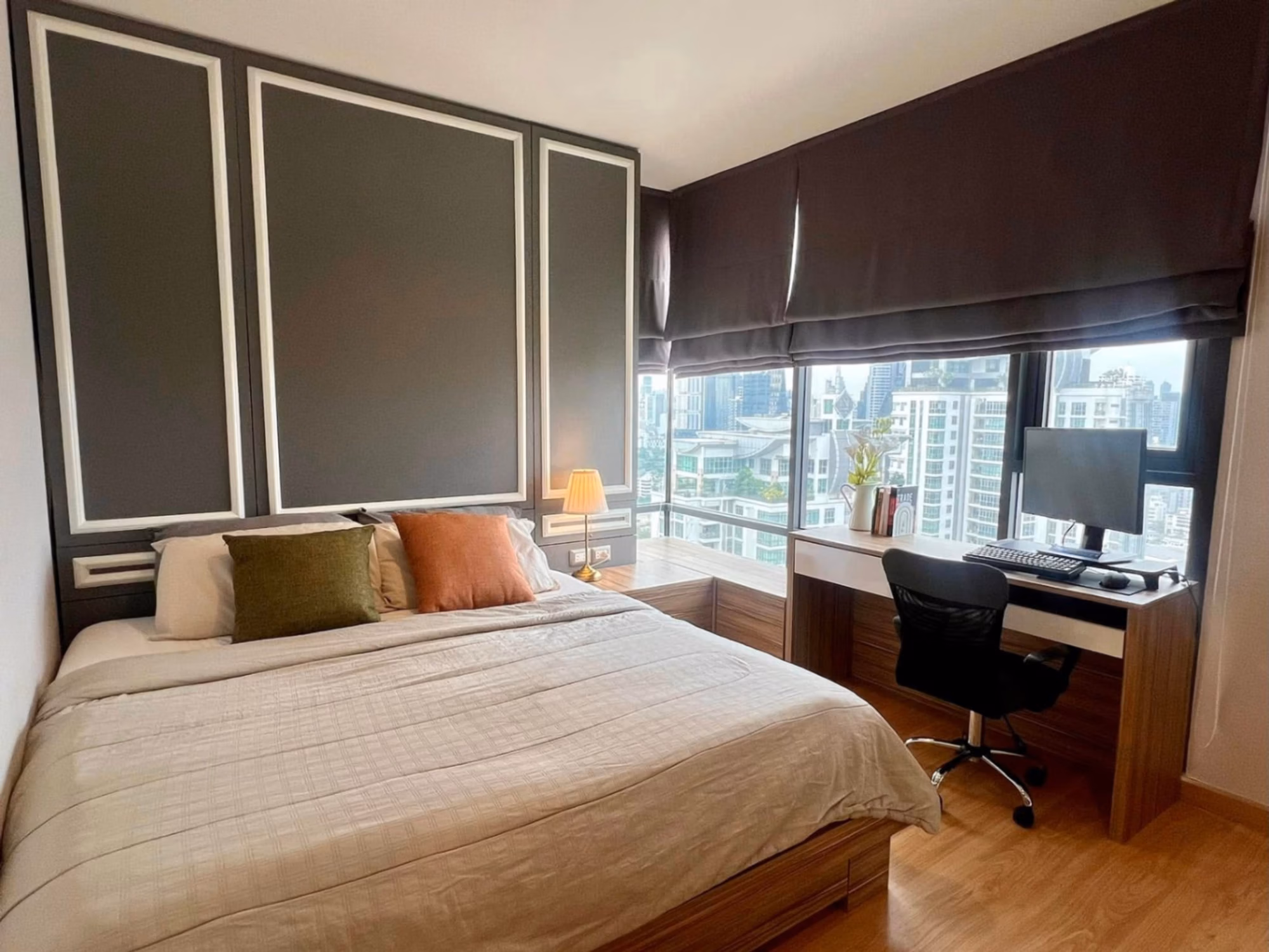 2 Bed Condo for Sale in Khlong Toei - Image 3