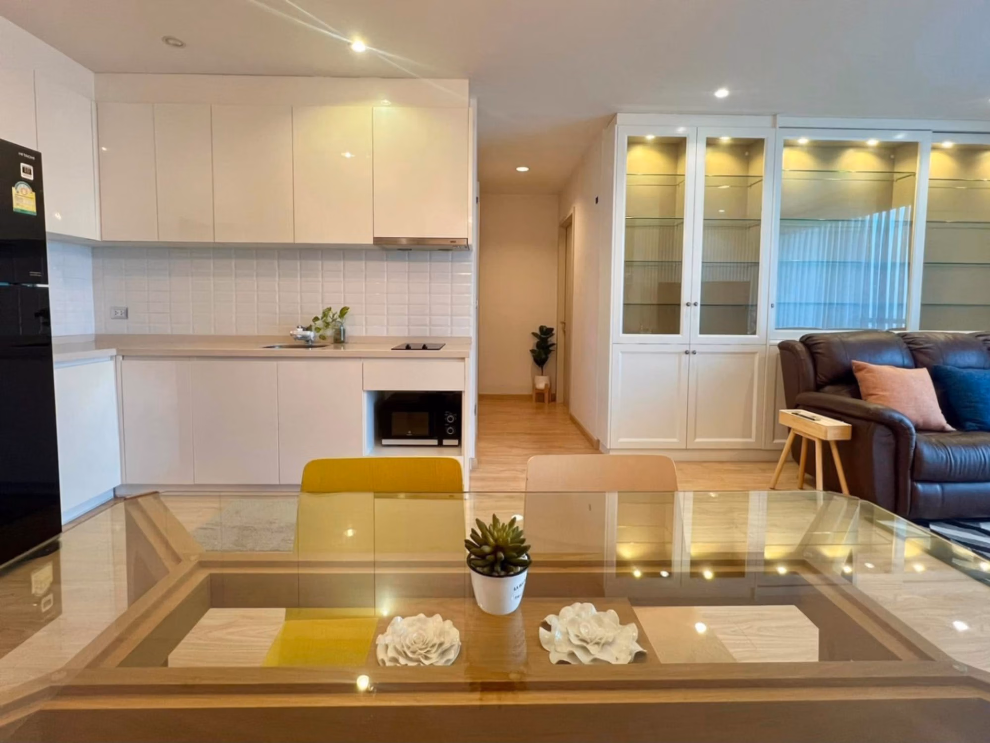 2 Bed Condo for Sale in Khlong Toei - Image 5