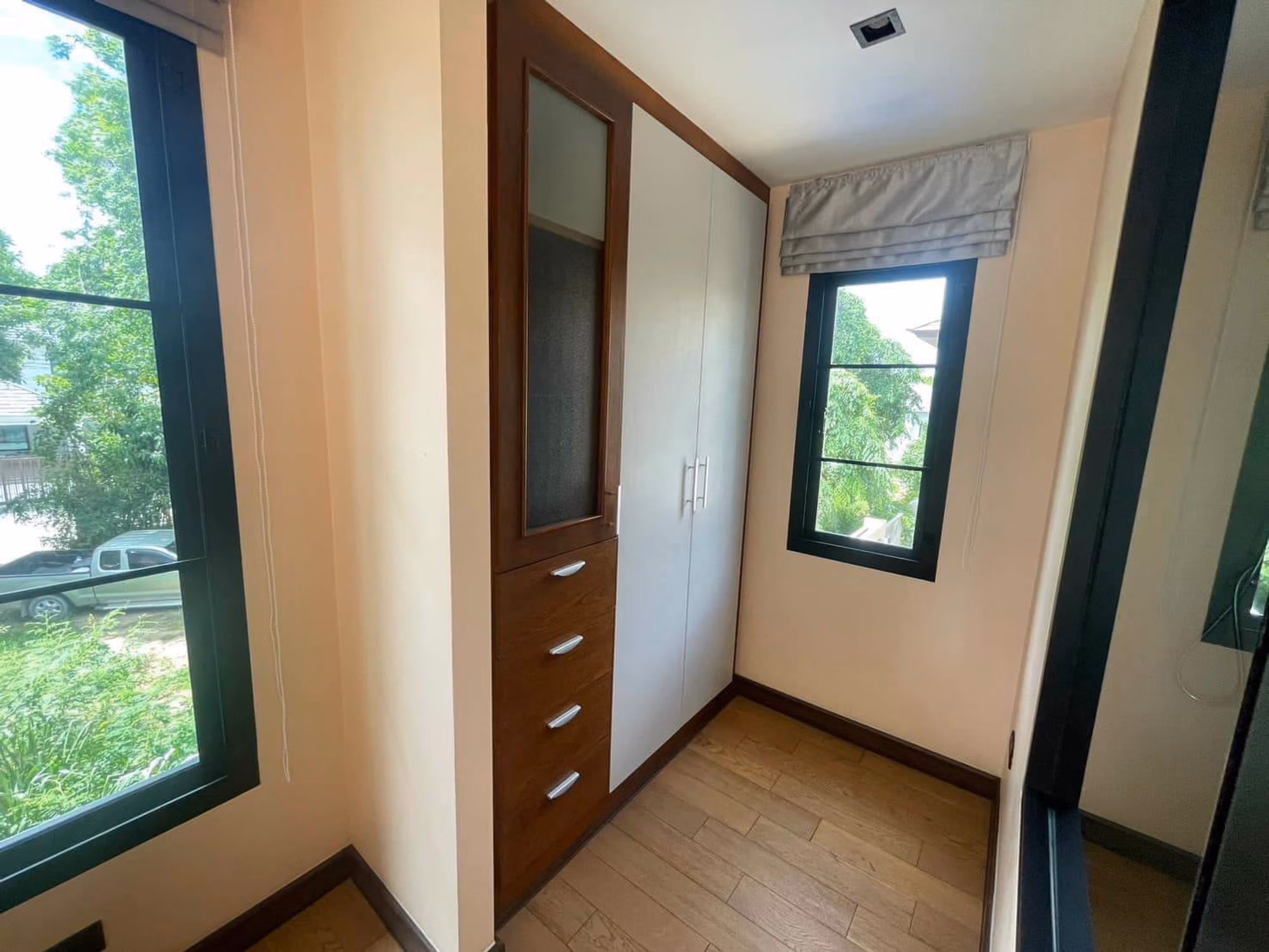 4 Bed House for Sale in อำเภอสันทราย - Image 9