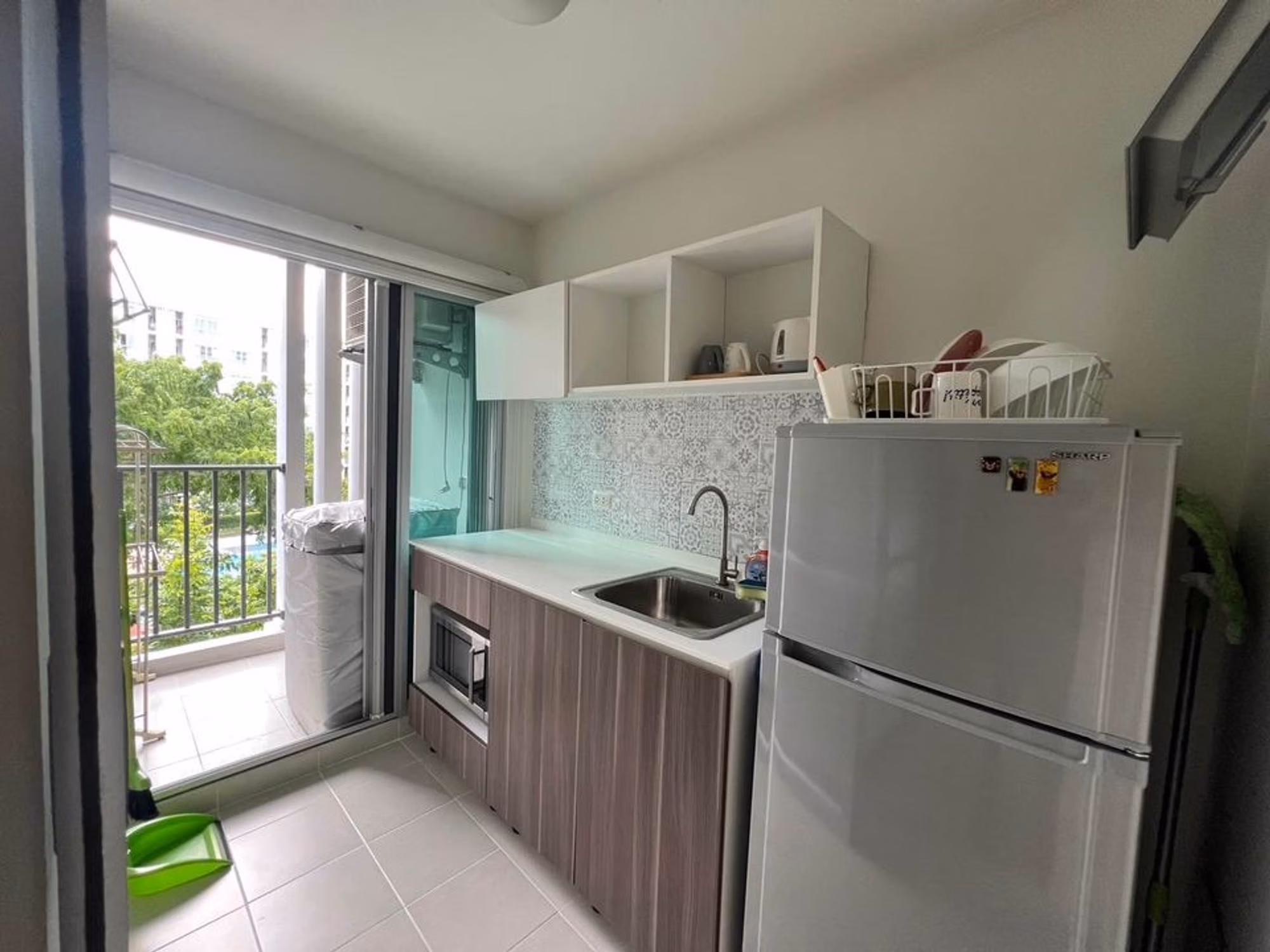 Condo - Image 6