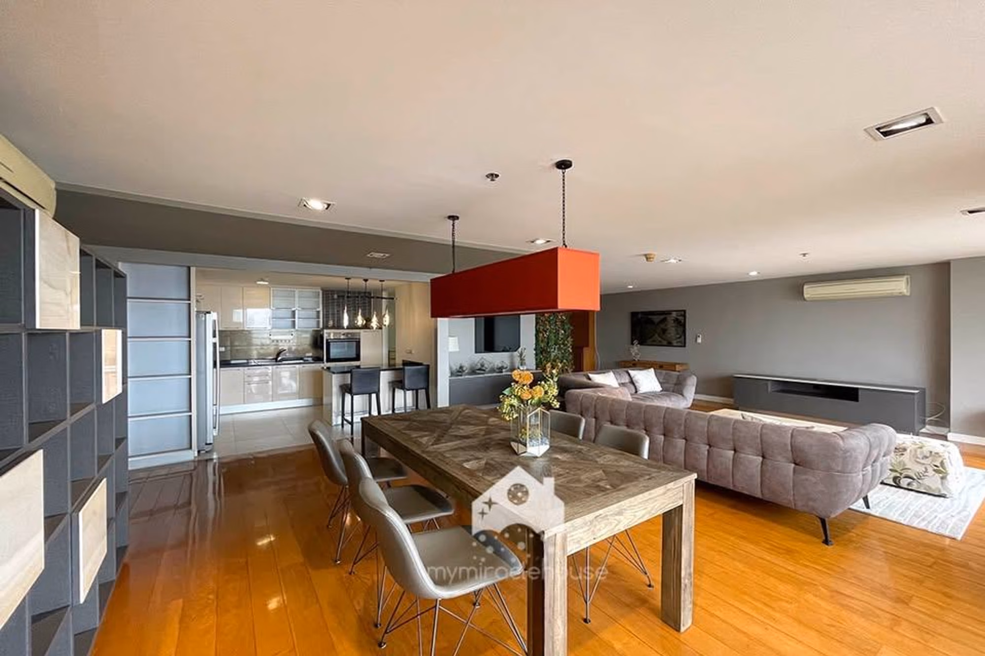 2 Bedroom Condo - Image 2