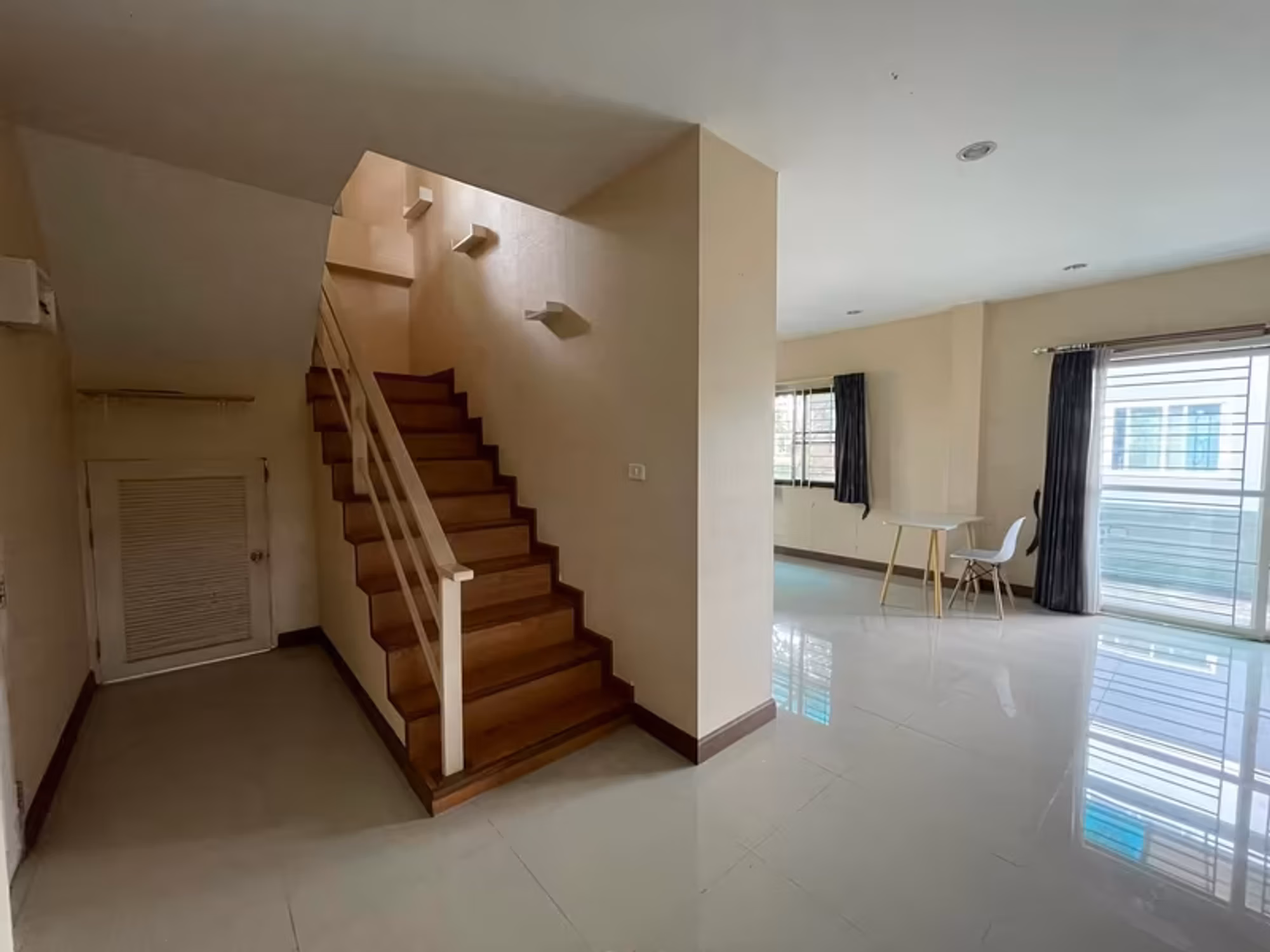3 Bedroom House - Image 5
