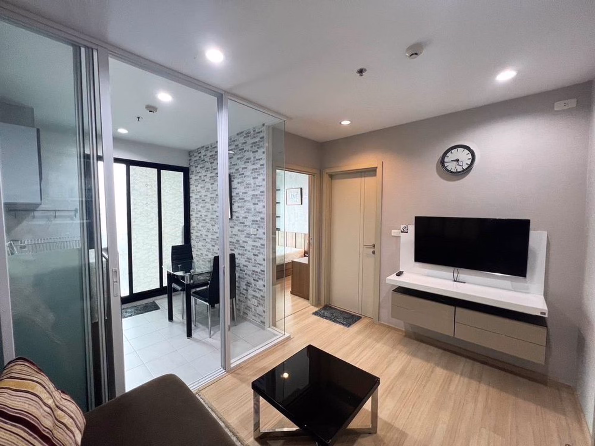 Condo for Sale, Sale w/Tenant, Rented at The Base Rama 9 - Ramkhamhaeng - Image 6