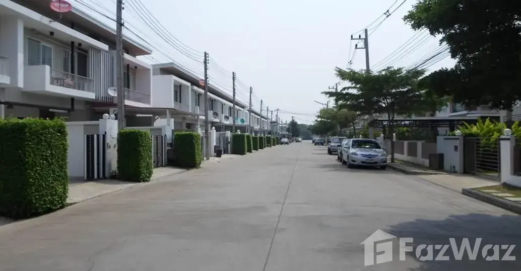 Detached House - Image 56