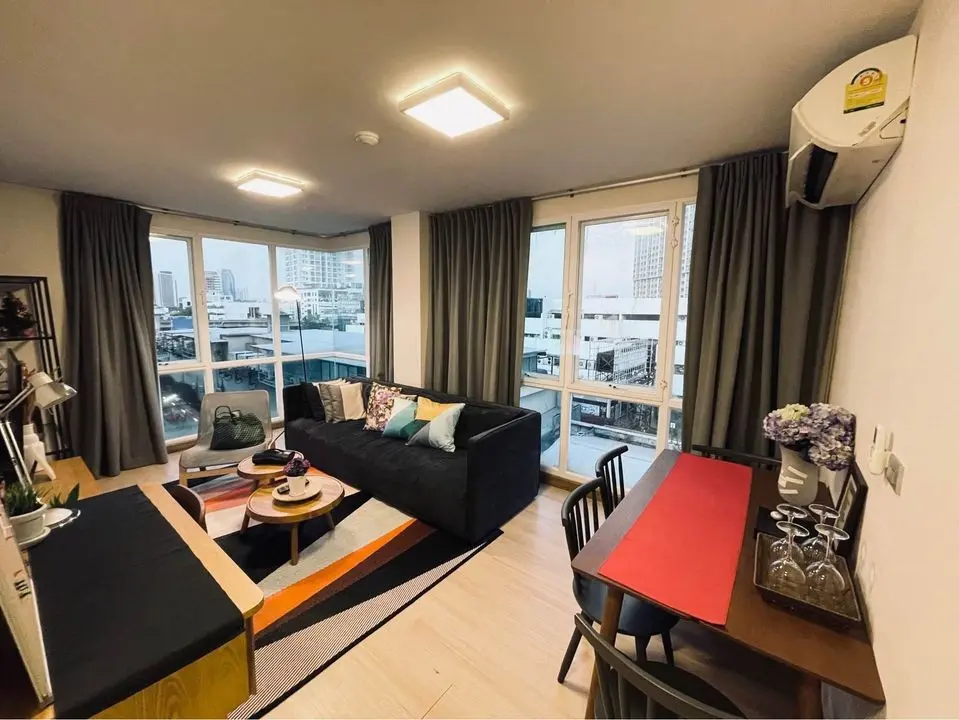 Studio for Sale/Rent in Huai Khwang - Image 29