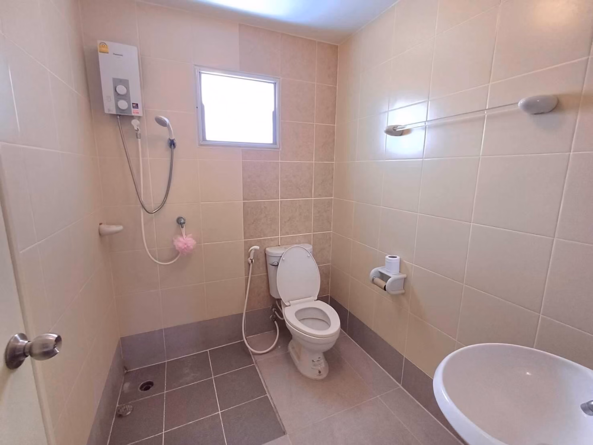 3 ห้องนอน บ้าน สำหรับ จำหน่าย ใน Hang Dong - Image 9