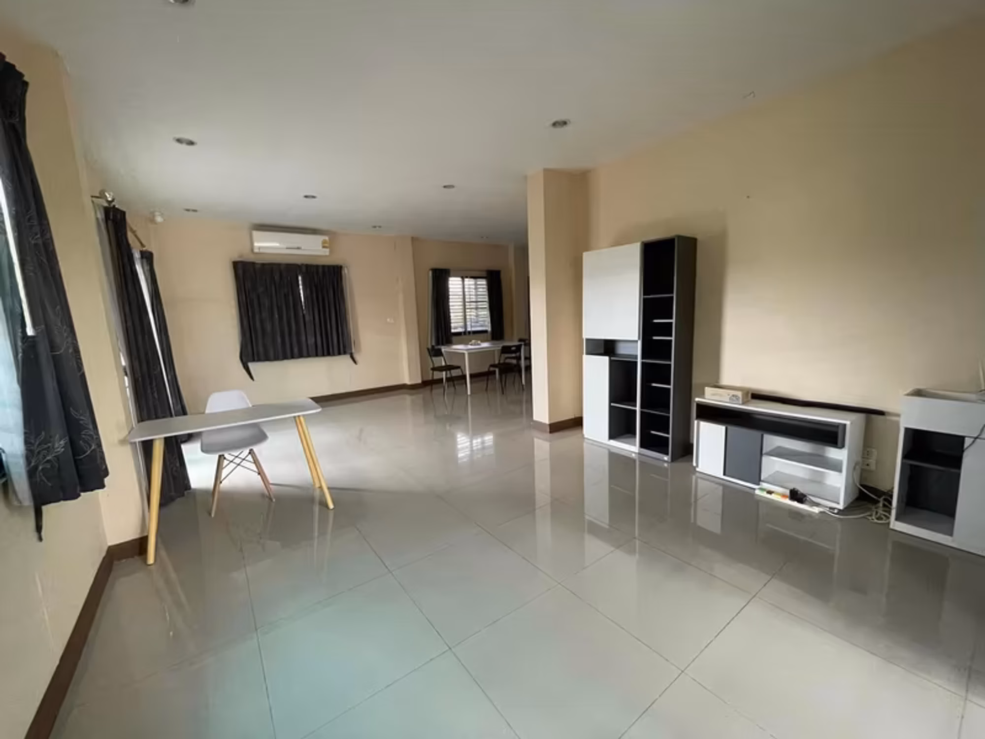 3 Bedroom House - Image 14