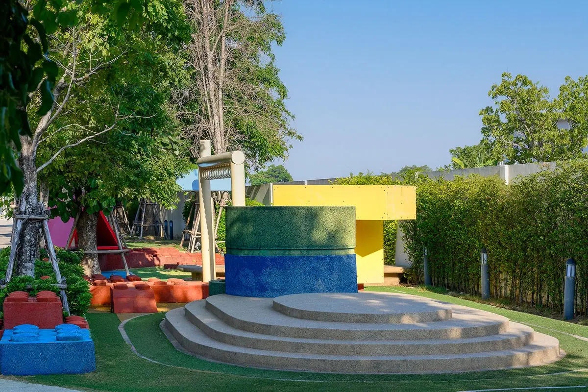 Childrens Play Area