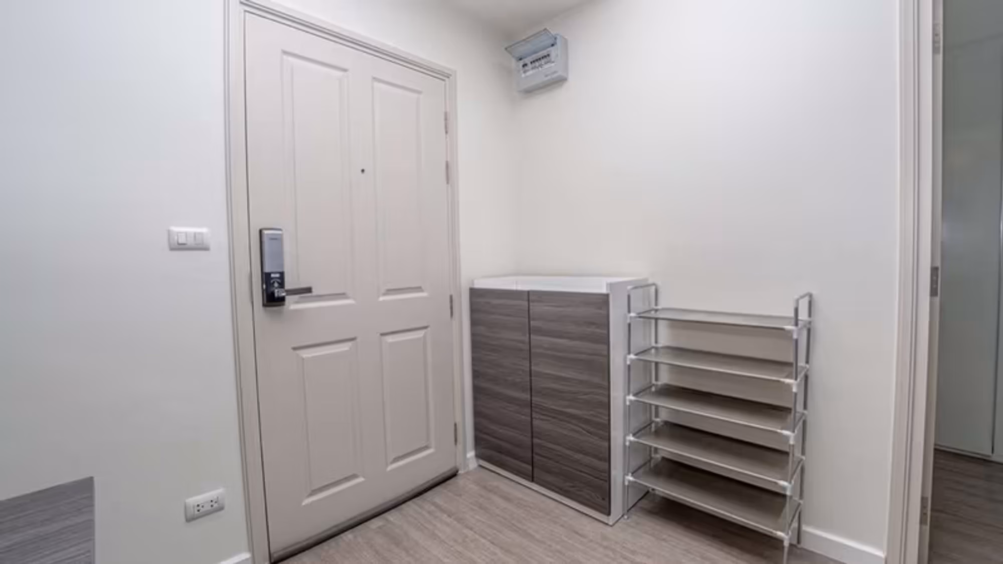 Condo for Sale at Dcondo Ping - Image 1