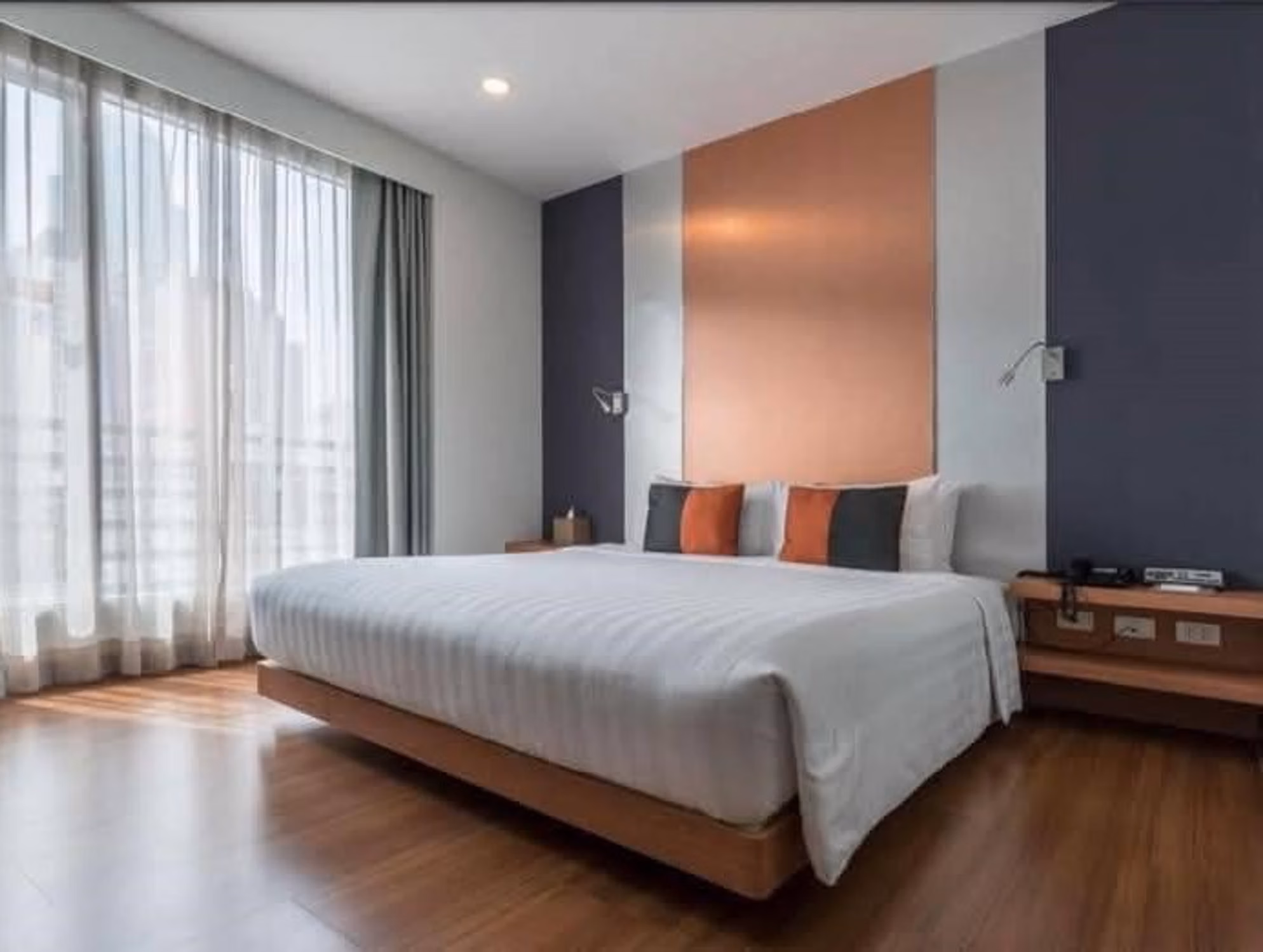 42 Bed Commercial for Sale in Khlong Toei - Image 10