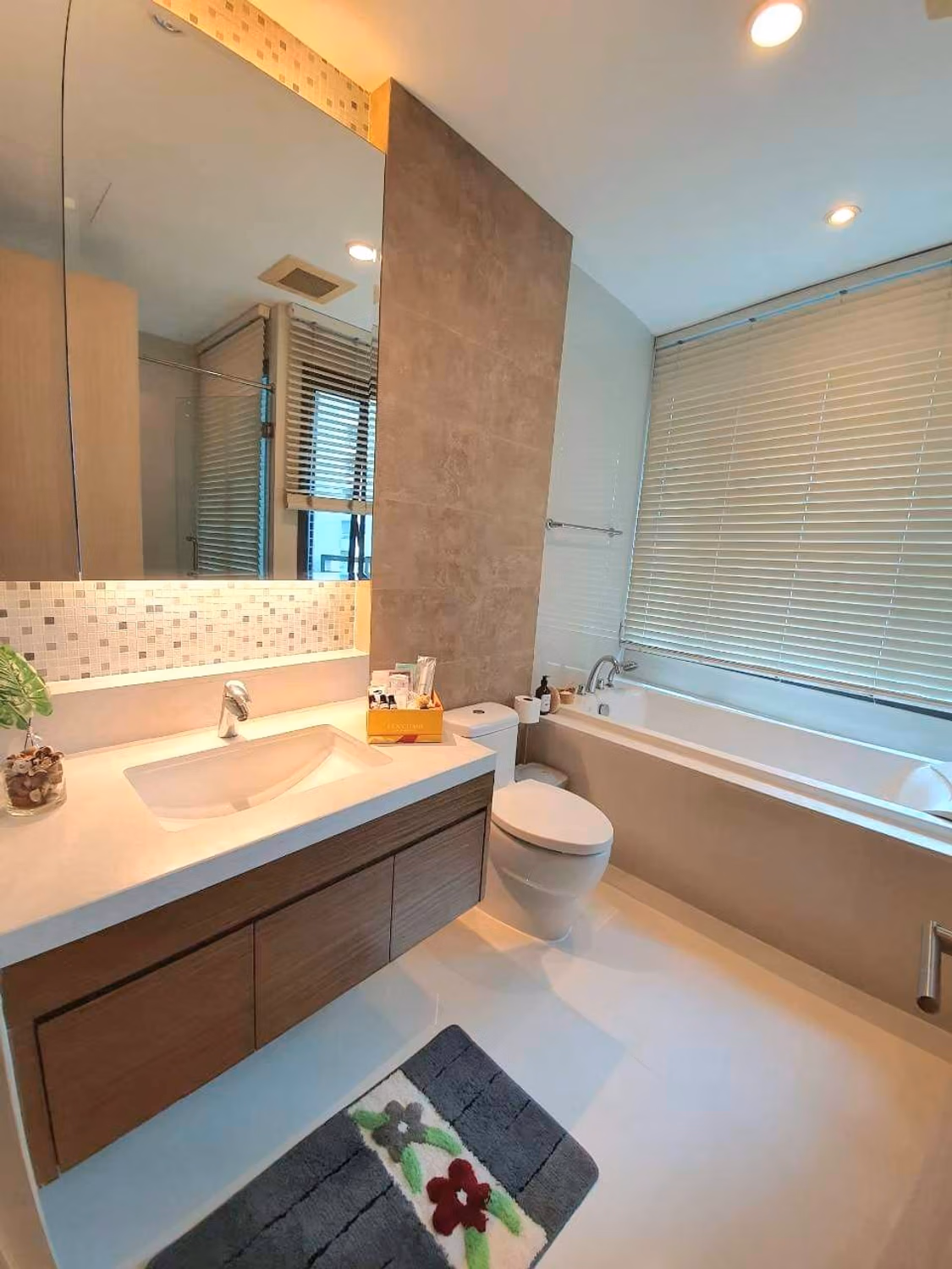 Condo for Rent at Bright Sukhumvit 24 - Image 7