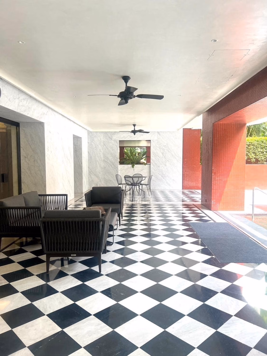 2 Bed Condo for Sale in Pathum Wan - Image 5