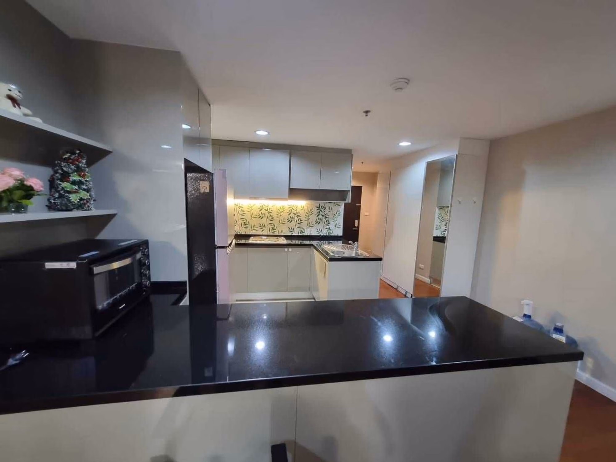 2 Bed Condo for Rent and Sale  Near Phra Ram 9 MRT - Image 9