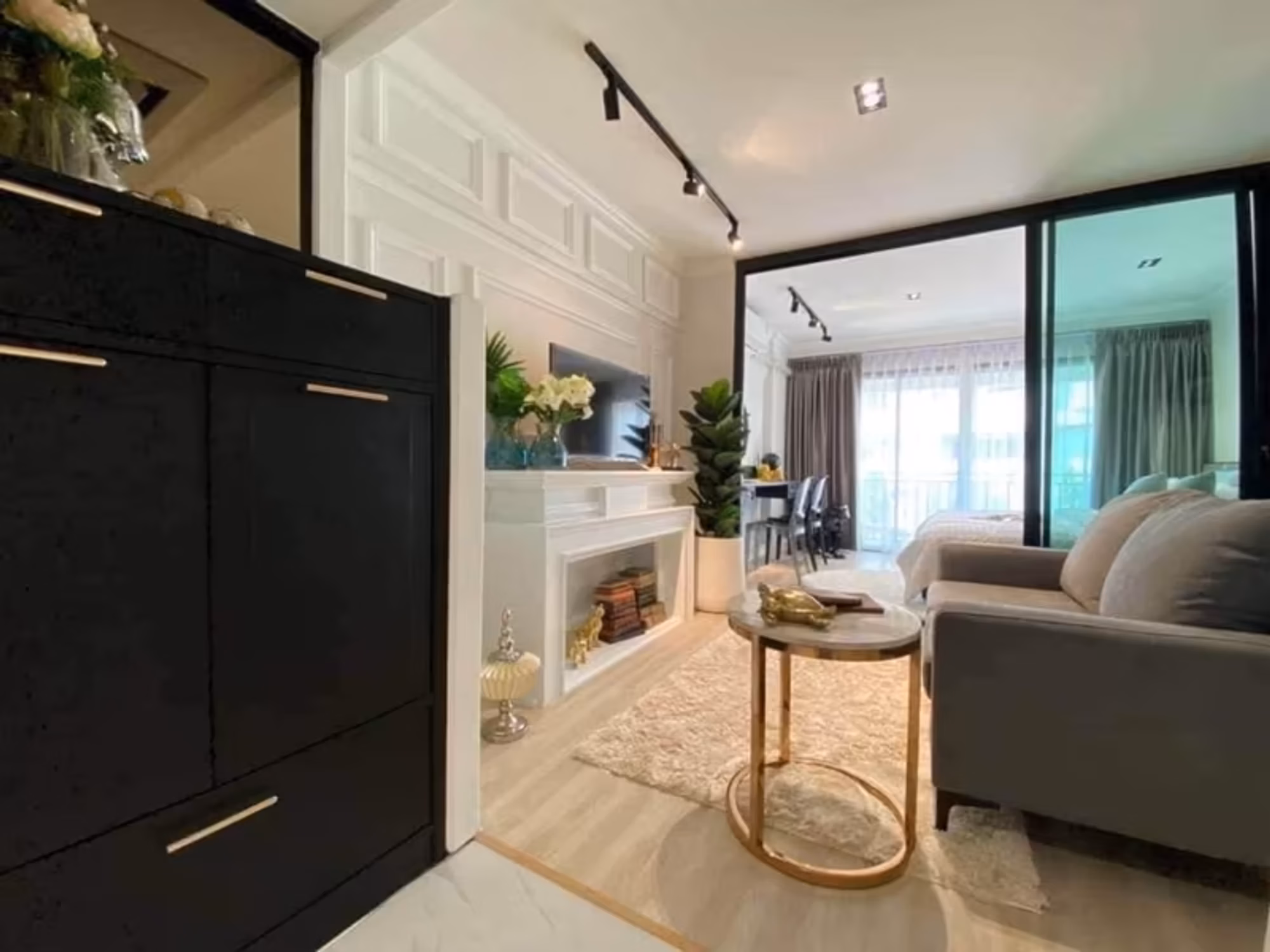 1 Bedroom Condo - Image 4