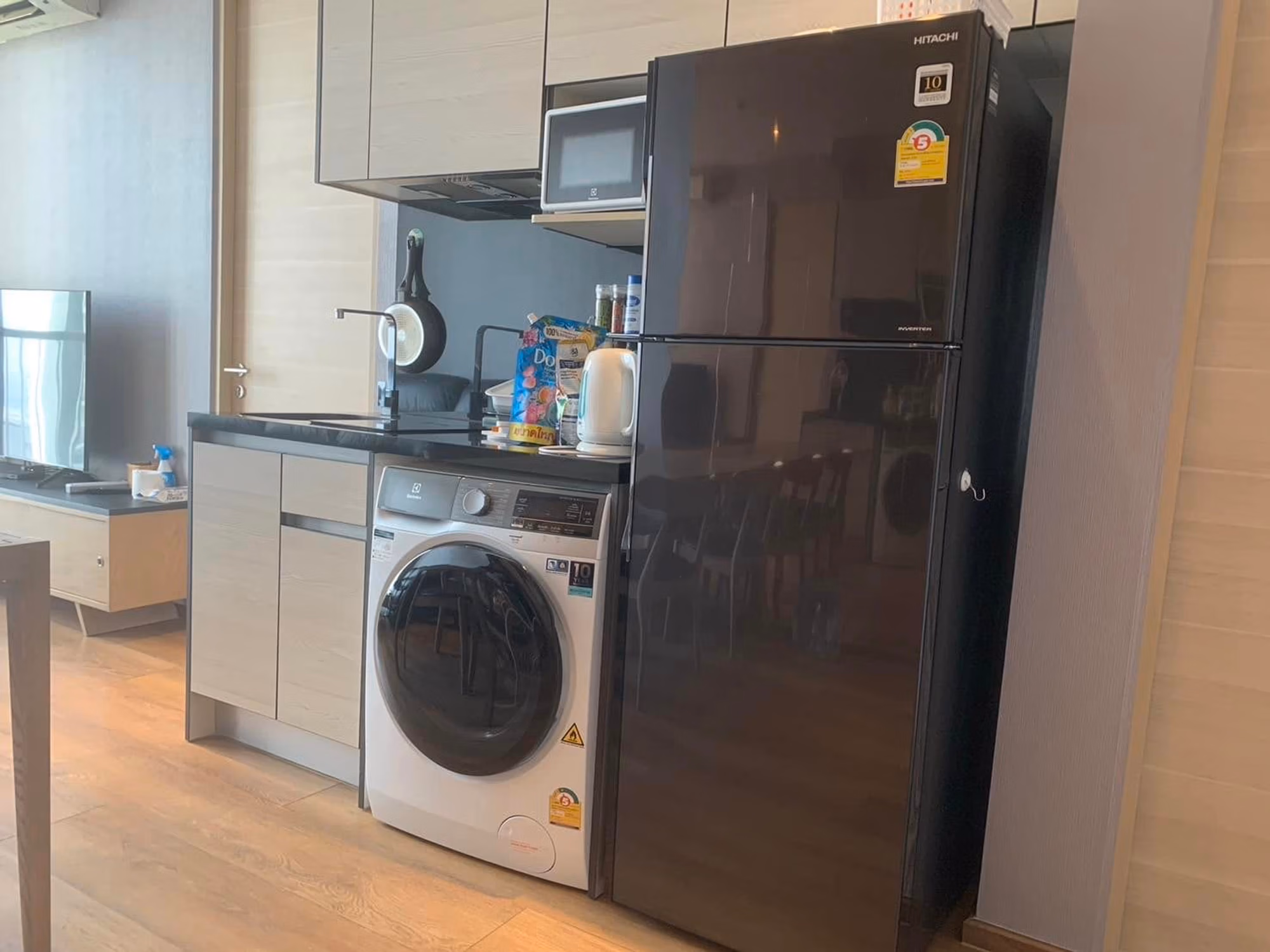 2 Bed Condo for Sale in Khlong Toei - Image 8