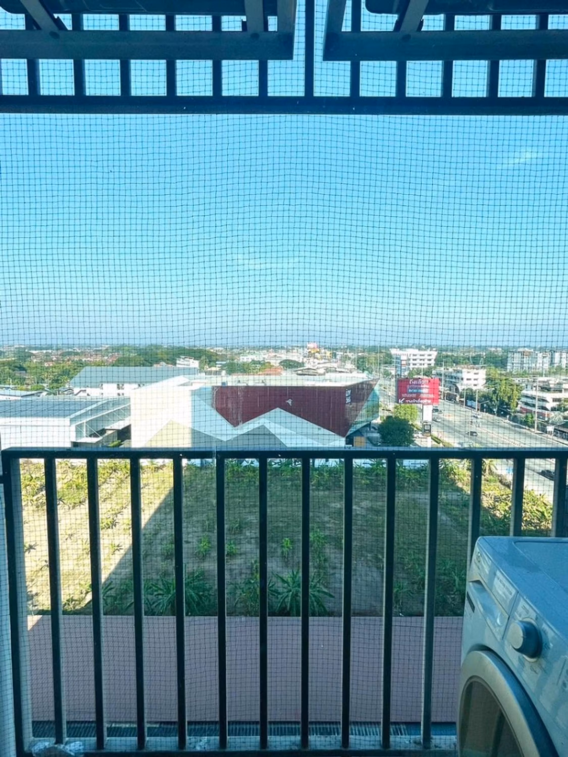 1 Bed Condo for Sale in Mueang Chiang Mai - Image 11