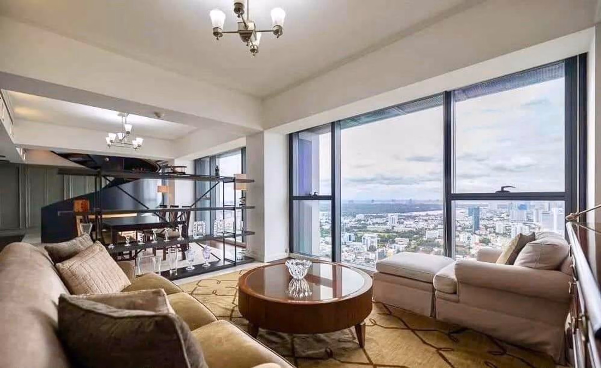 4 卧室 公寓 用于 出租 在 Sathon - Image 3