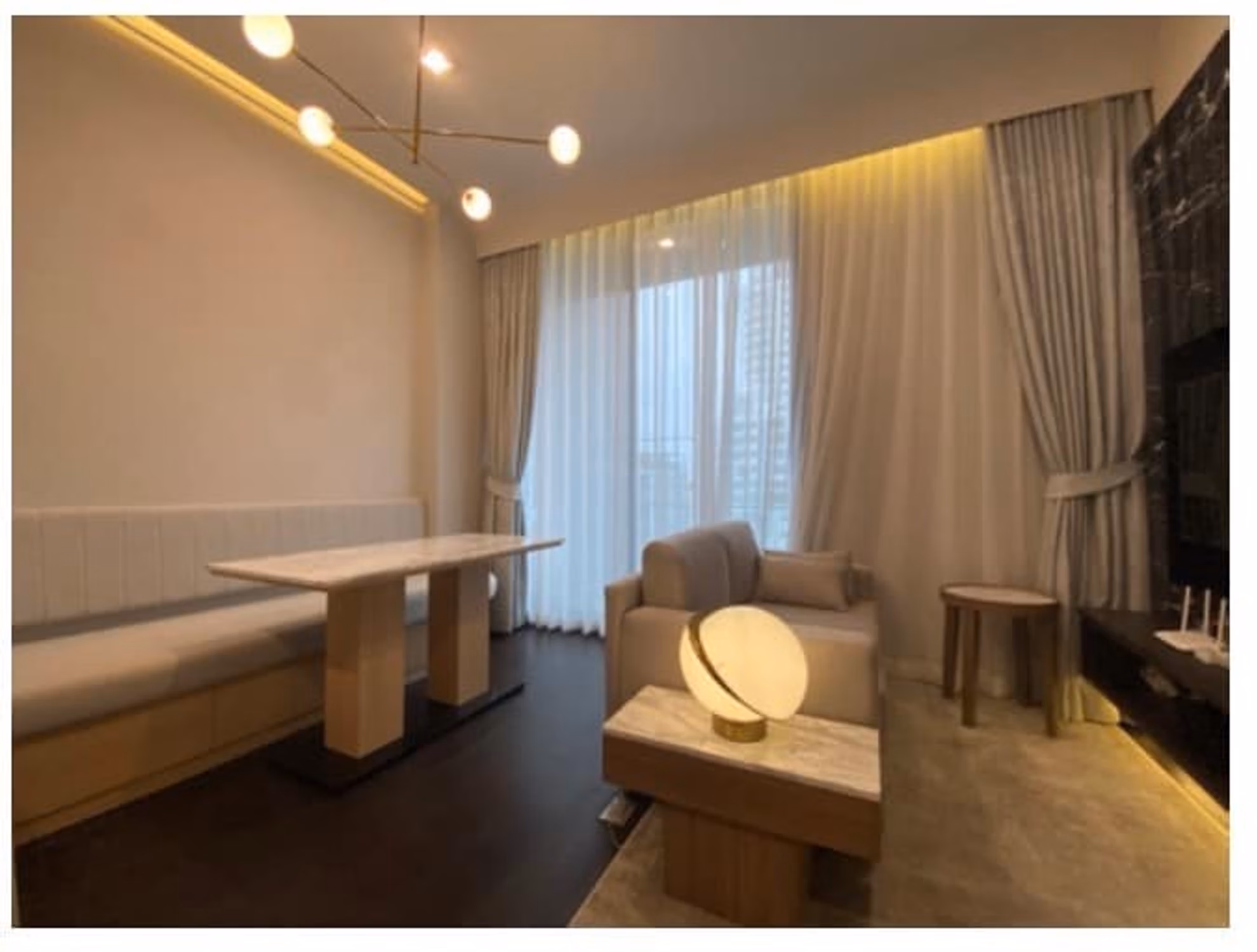 Condo for Rent at Laviq Sukhumvit 57 - Image 1