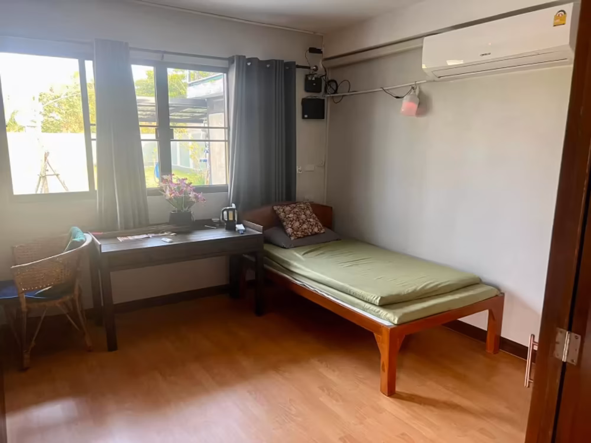 3 Bedroom House - Image 5