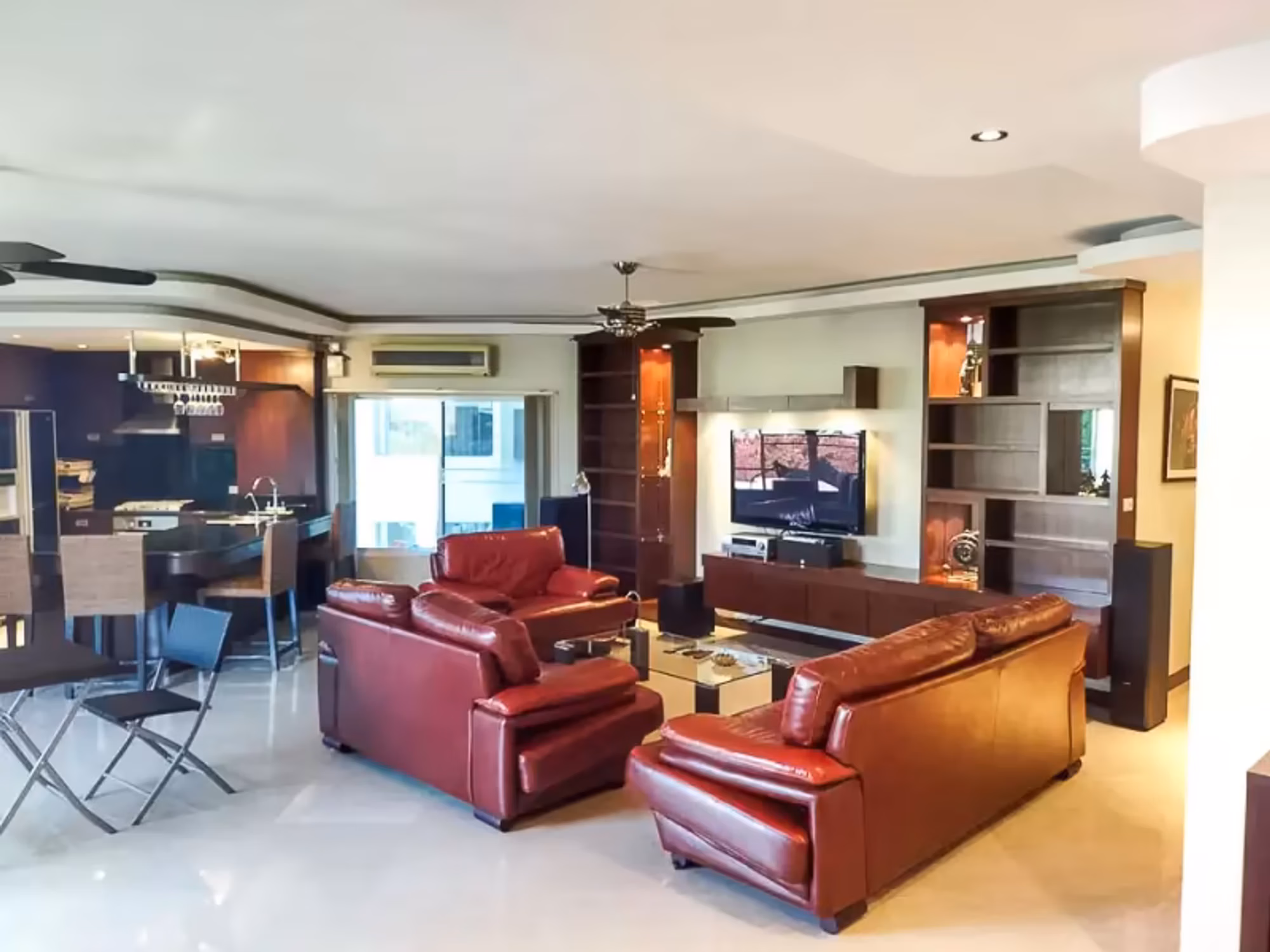 2 Bedroom Condo - Image 4