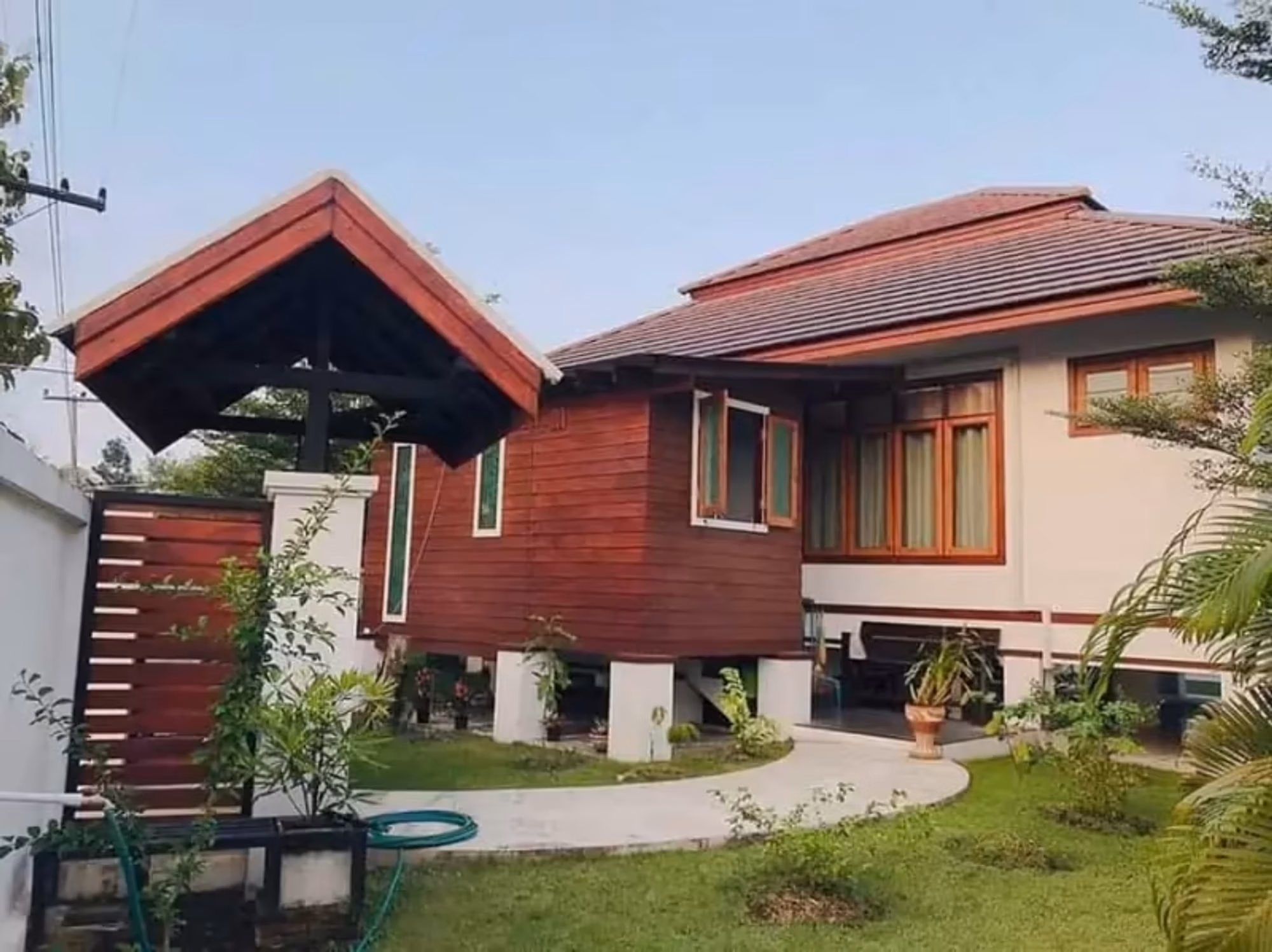 2 Bedroom House - Image 5