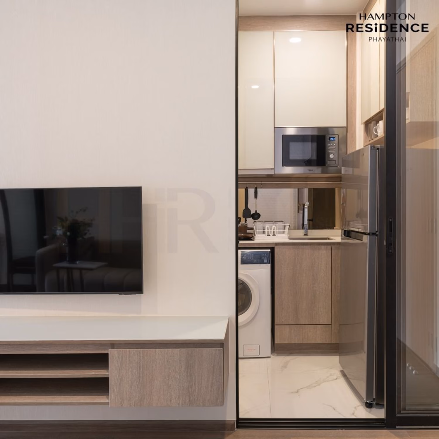 Condo - Image 7