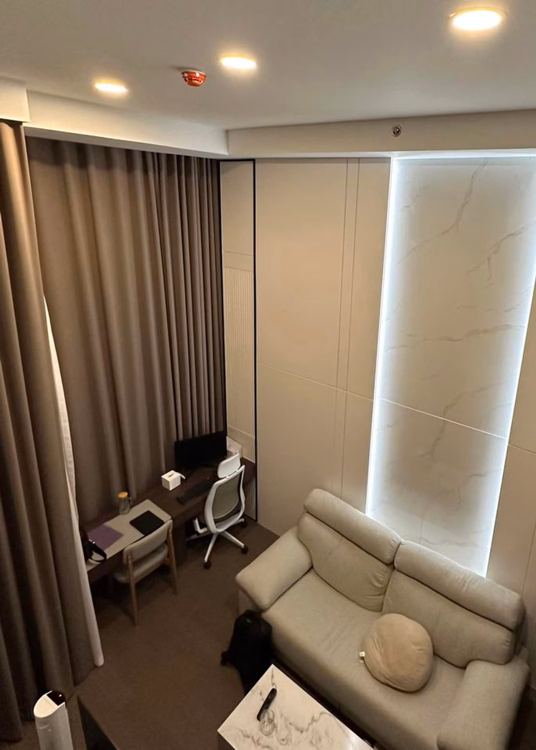 1 Bed Condo for Rent Near Hua Lamphong MRT - Image 10