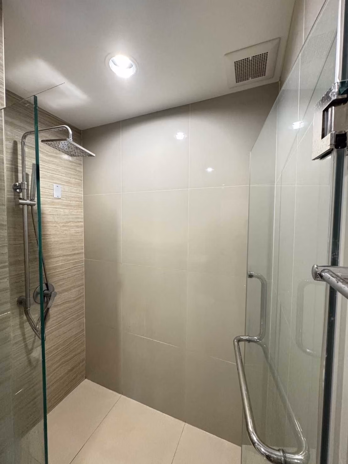 1 Bed Condo for Sale in Mueang Samut Prakan - Image 6