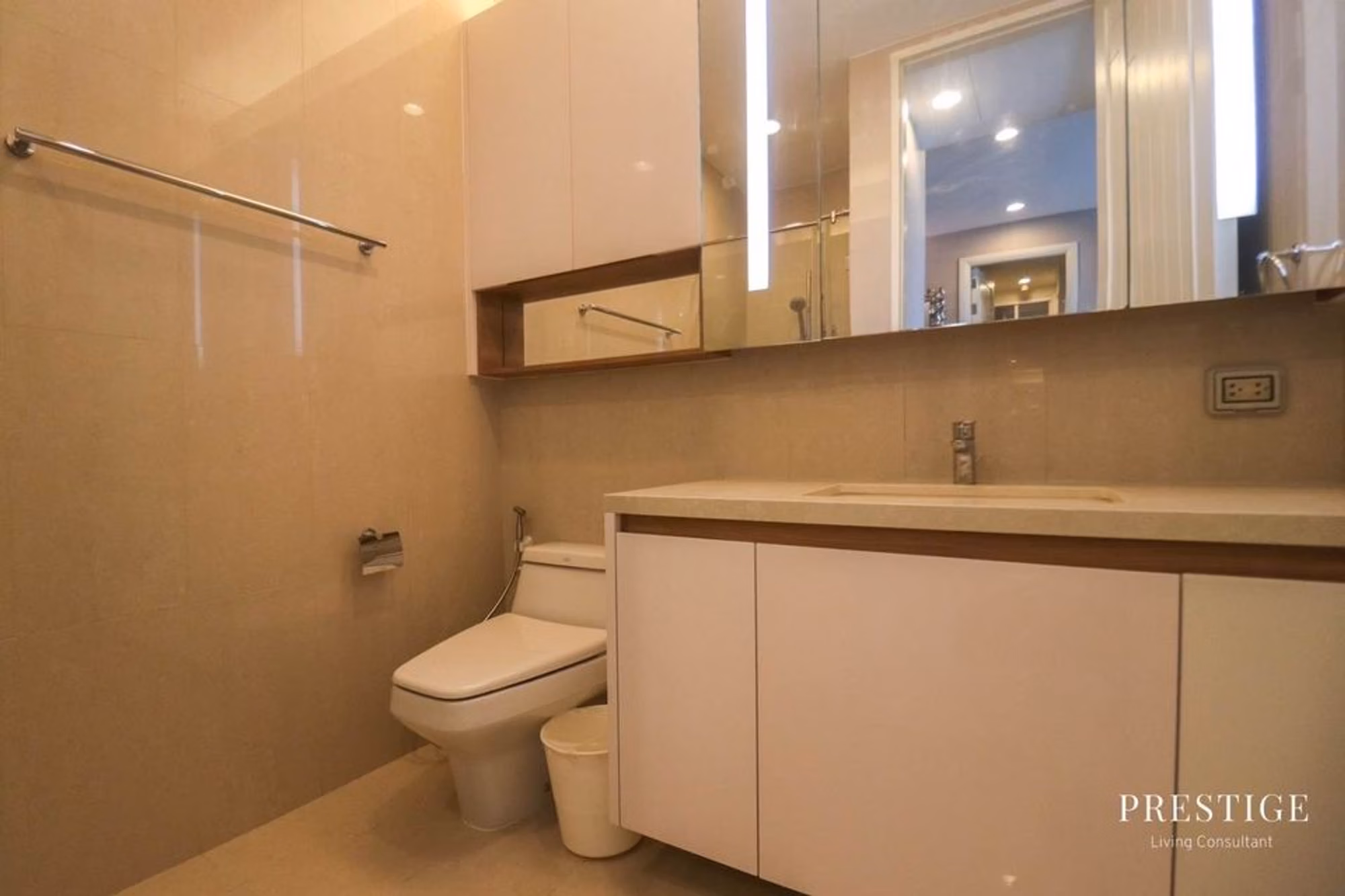 2 Bed Condo for Rent  Near Chit Lom BTS - Image 5