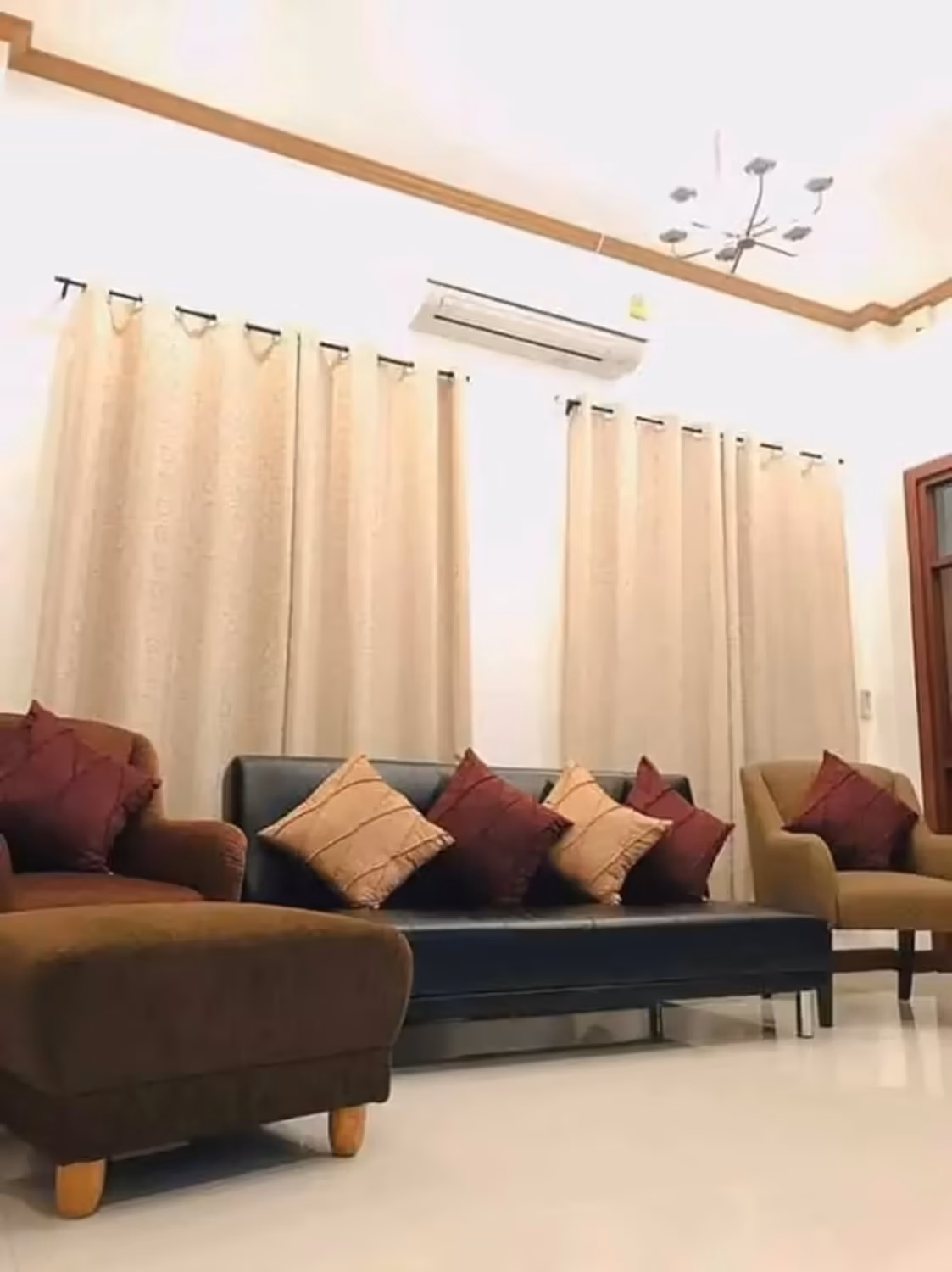 2 Bedroom House - Image 6