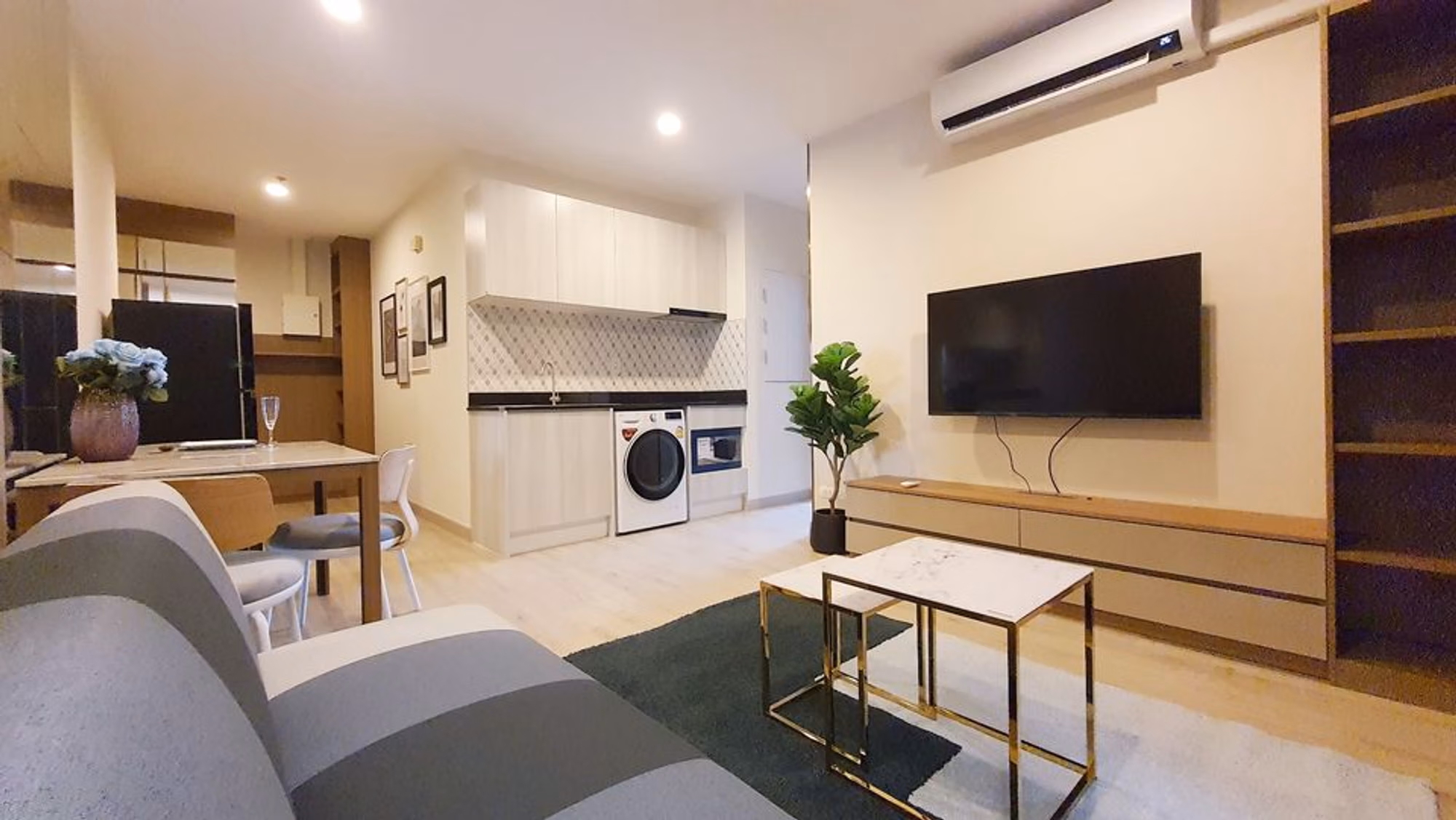 Condo for Rent at Vista Garden - Image 3