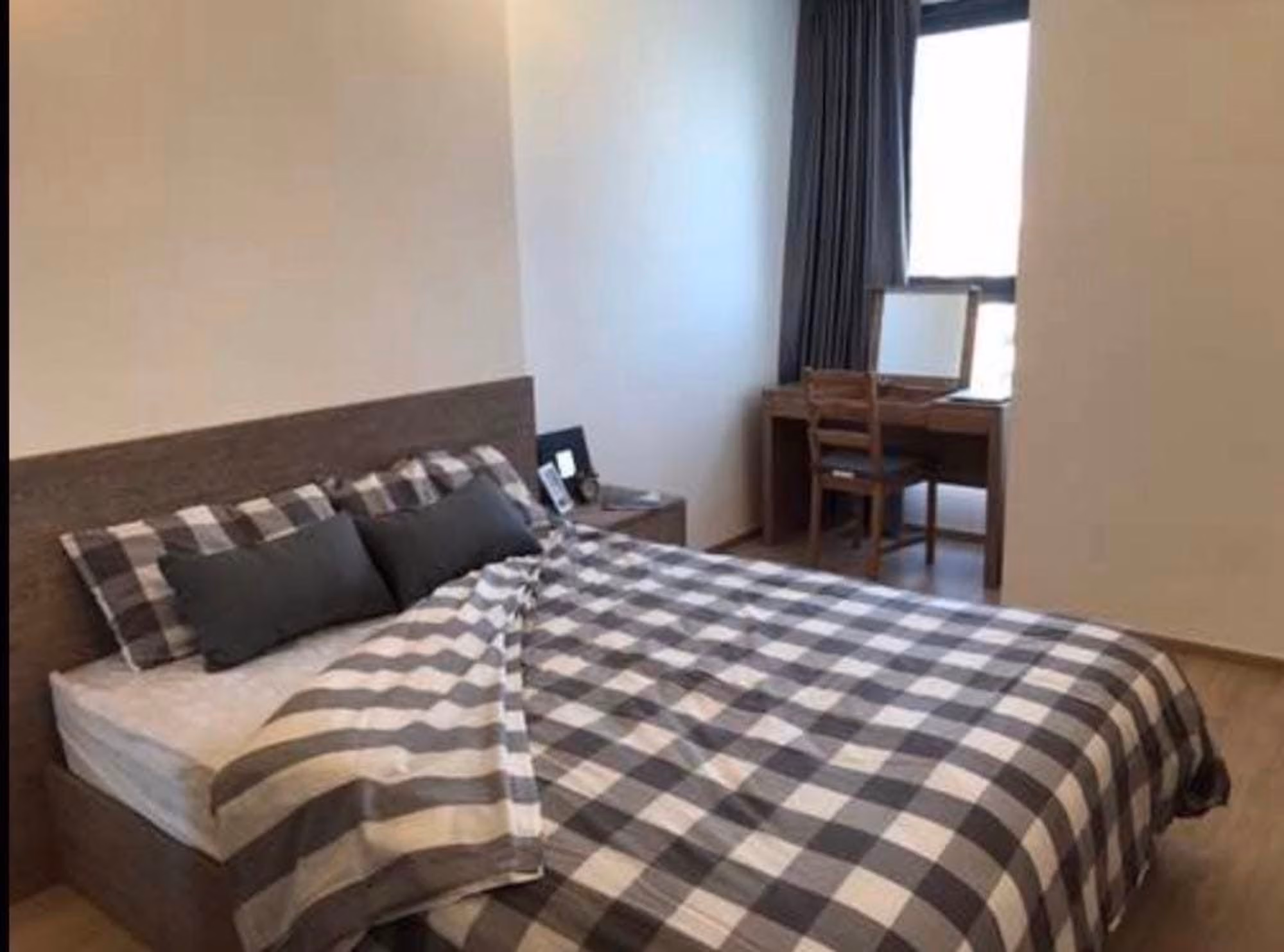 1 Bed Condo for Rent  Near Sala Daeng BTS - Image 5