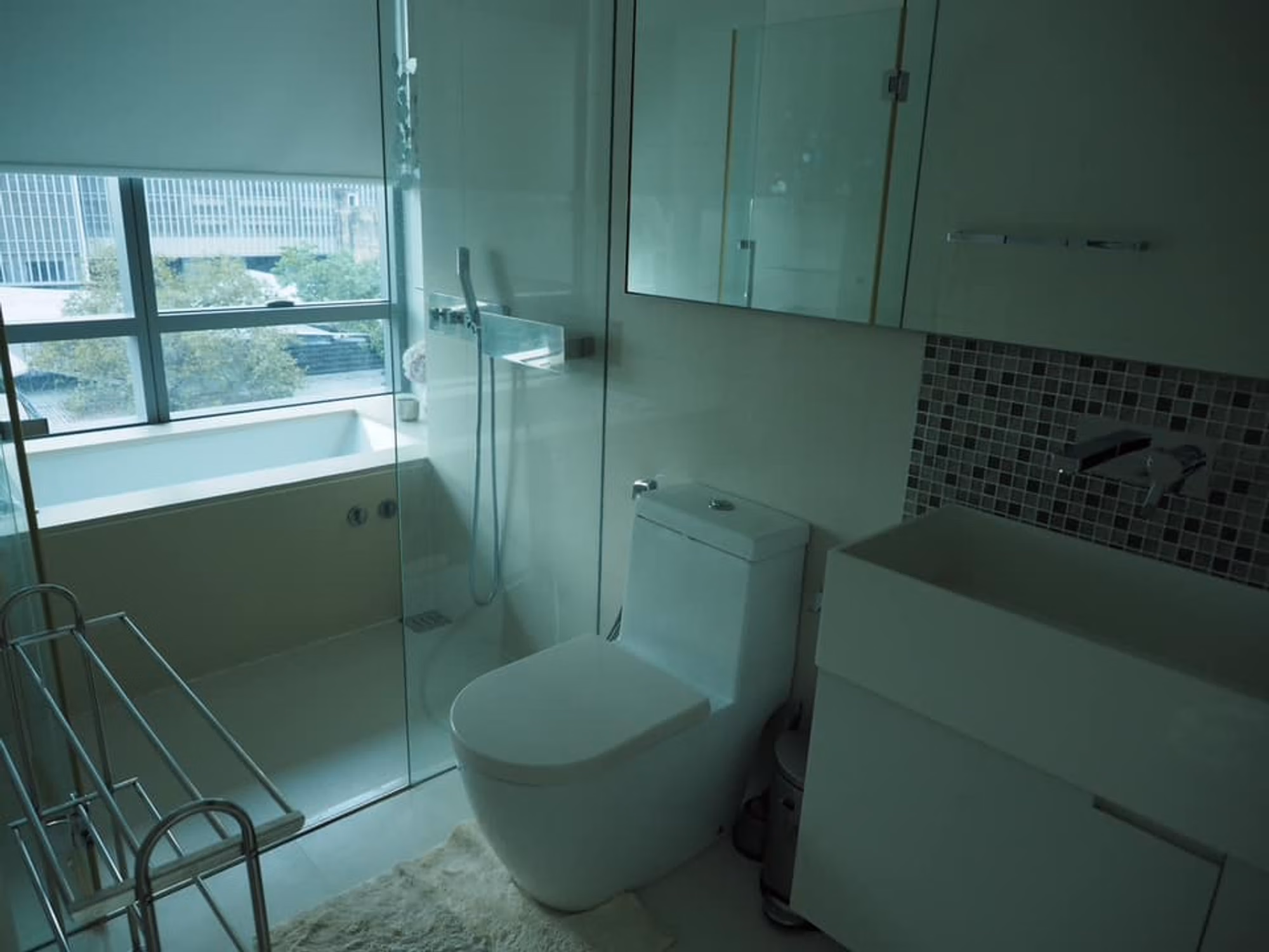 Condo - Image 7