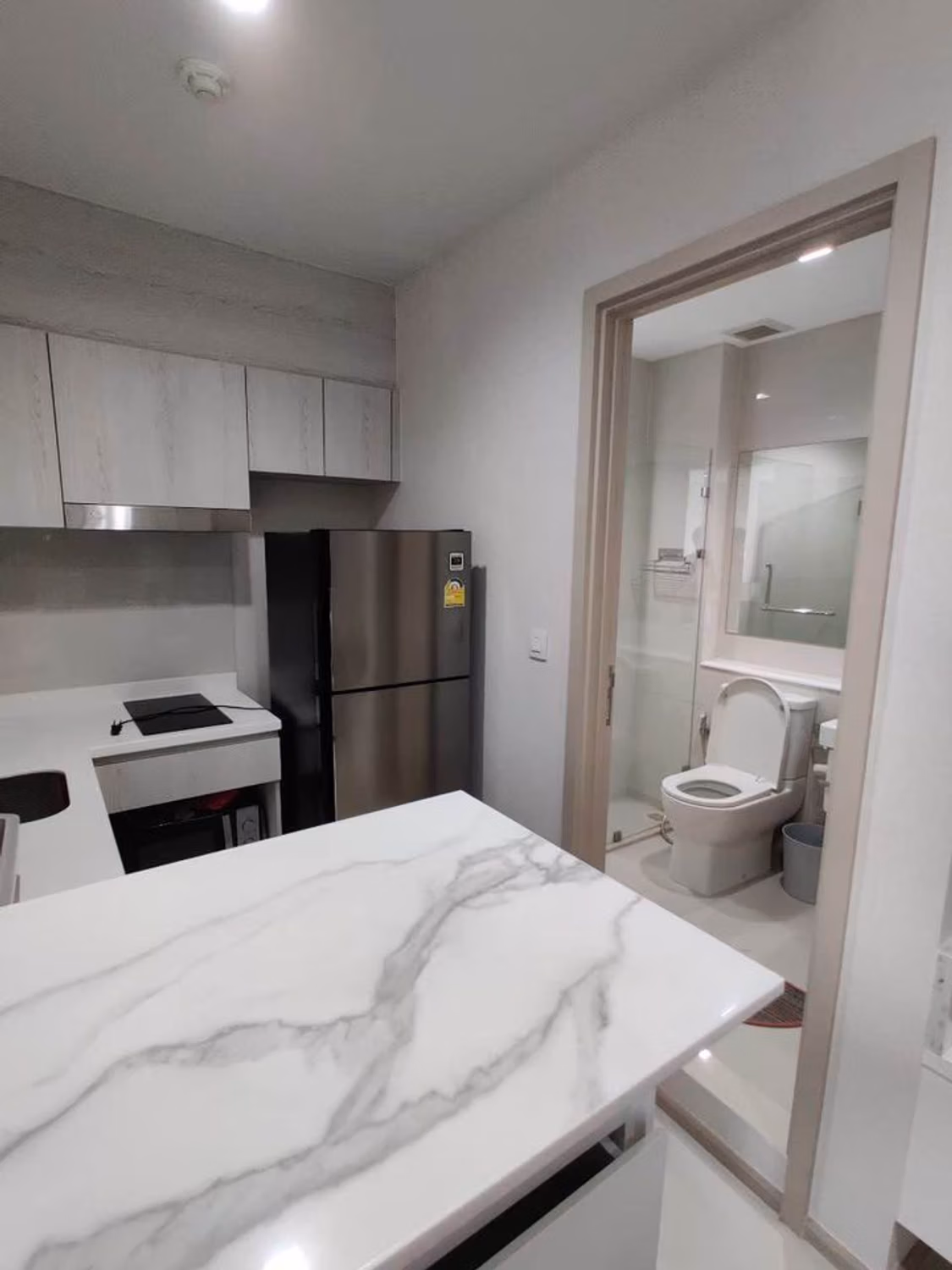 1 Bed Condo for Rent  Near Phloen Chit BTS - Image 13